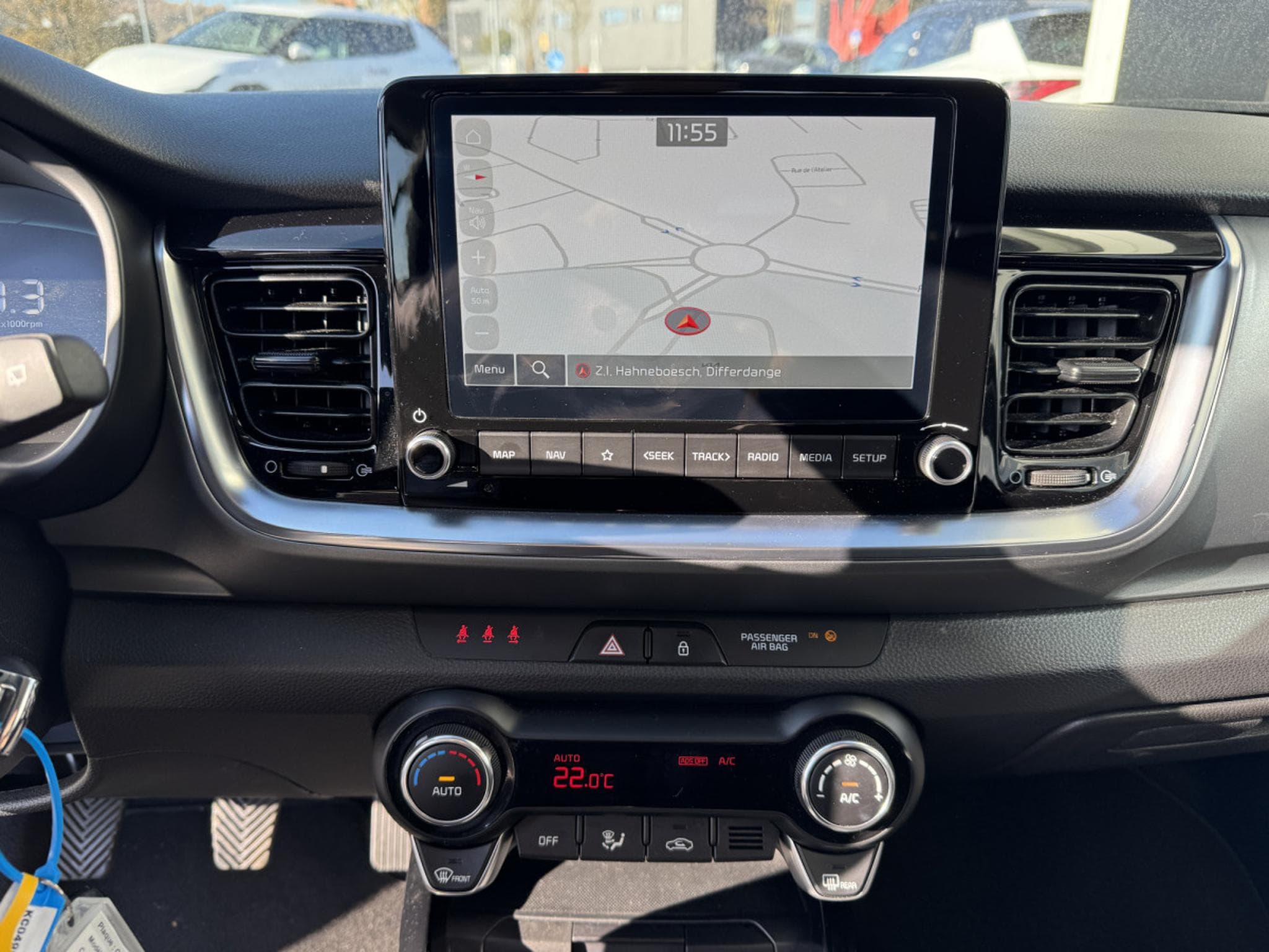 Kia Stonic Pulse 1.0T ISG (2024) - Photo 16