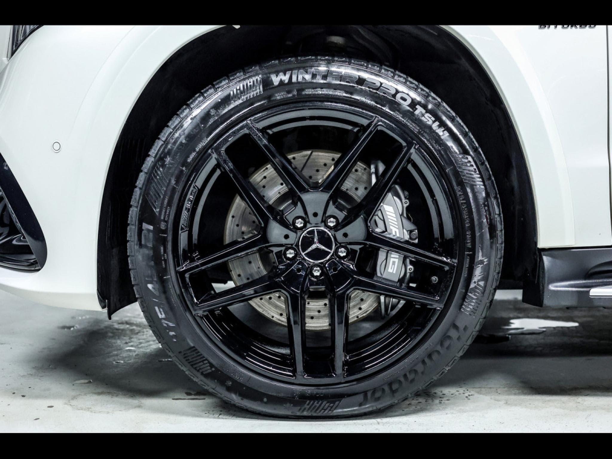 Mercedes GLS 63 AMG V8 5.5 4MATIC 7 PLACES - DIAMOND WHITE METALLIC DESIGNO (2018) - Photo 7