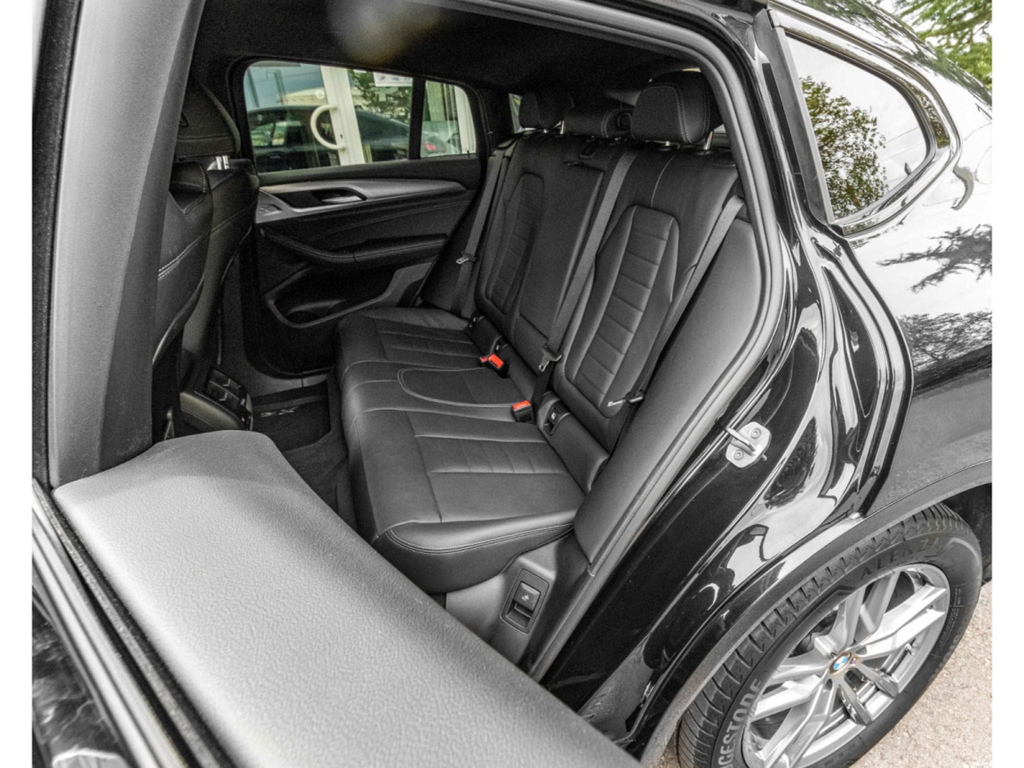 BMW X4 xDrive 20d/ 4WD /M PAKET/NAVI /LED/19/360°/KEYLESS (2021) - Photo 8
