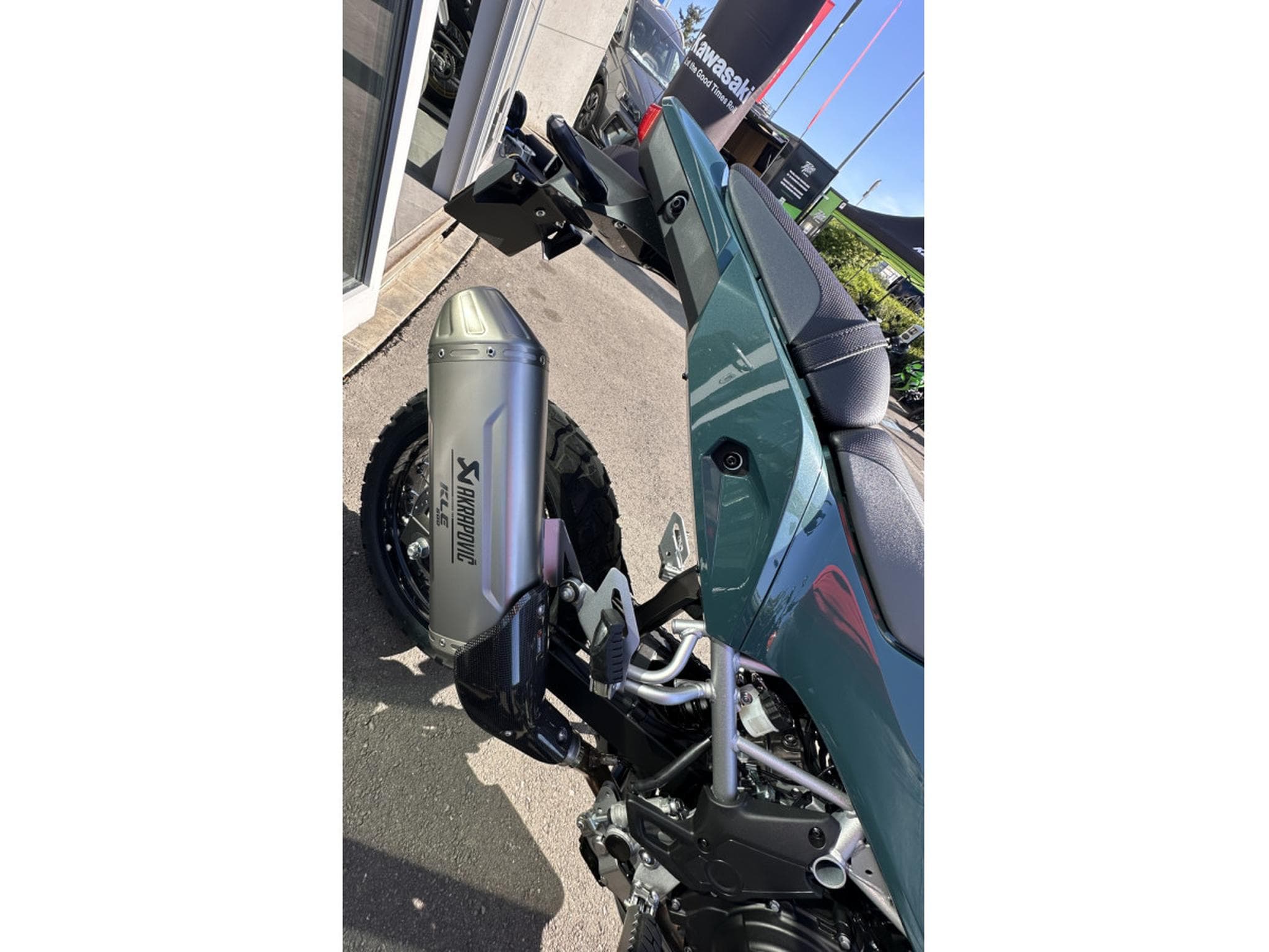 Kawasaki KLE 500 SE (2026) - Photo 4