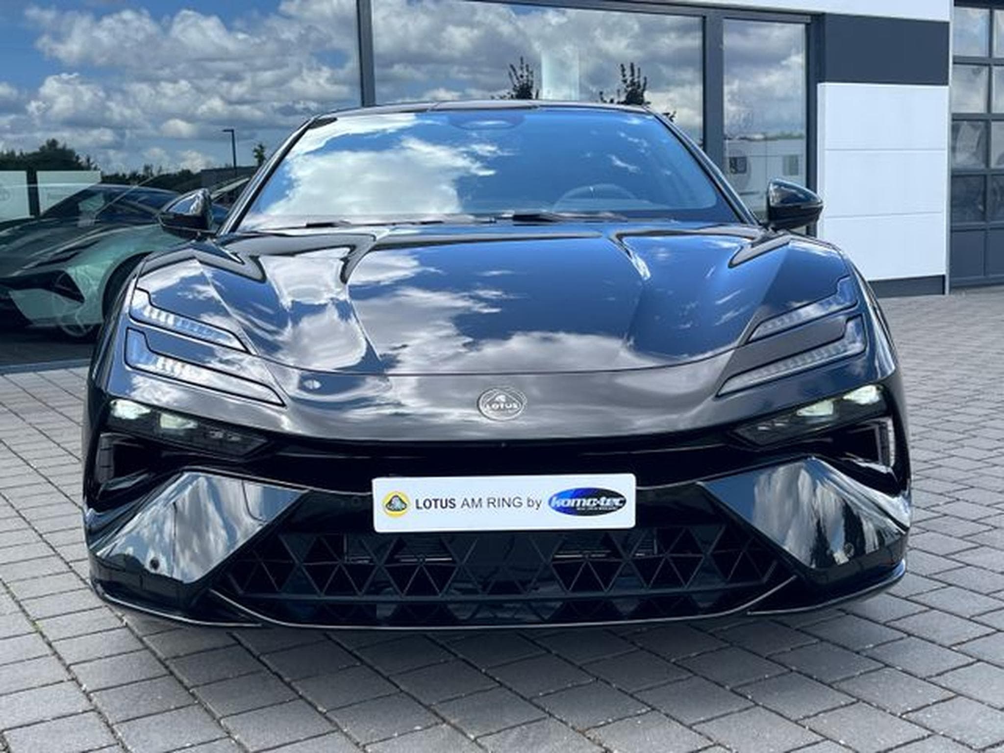 Lotus Emeya Emeya 600 GT SE *Lotus am Ring by Komo-Tec* (2025) - Photo 2