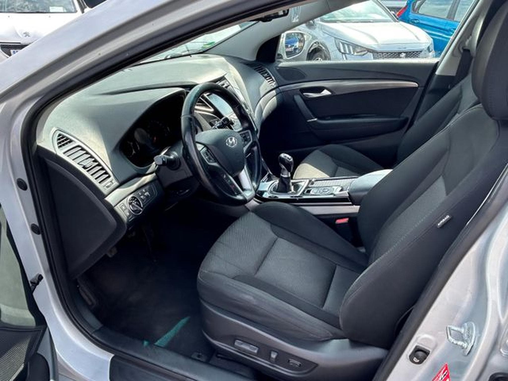 Hyundai i40 i40 CW FIFA World Cup Edition *Navi*LED*SHZ* (2014) - Foto 6