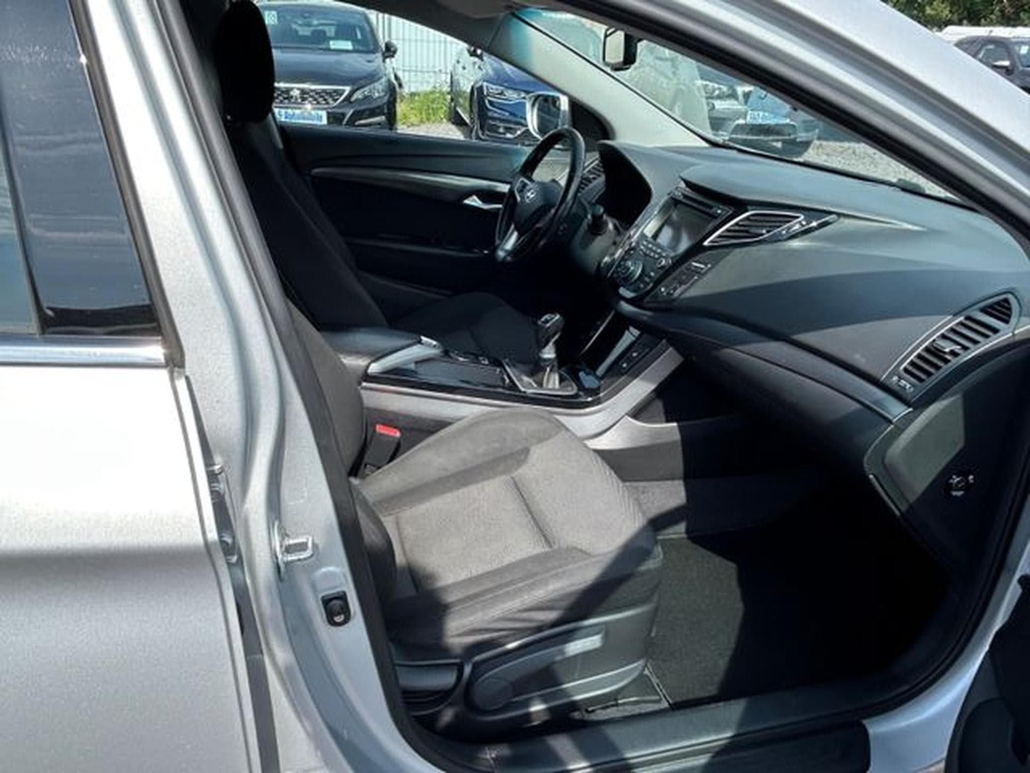 Hyundai i40 i40 CW FIFA World Cup Edition *Navi*LED*SHZ* (2014) - Foto 8