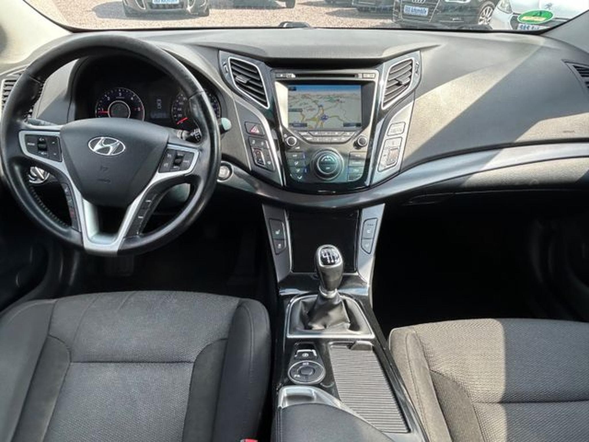 Hyundai i40 i40 CW FIFA World Cup Edition *Navi*LED*SHZ* (2014) - Foto 9