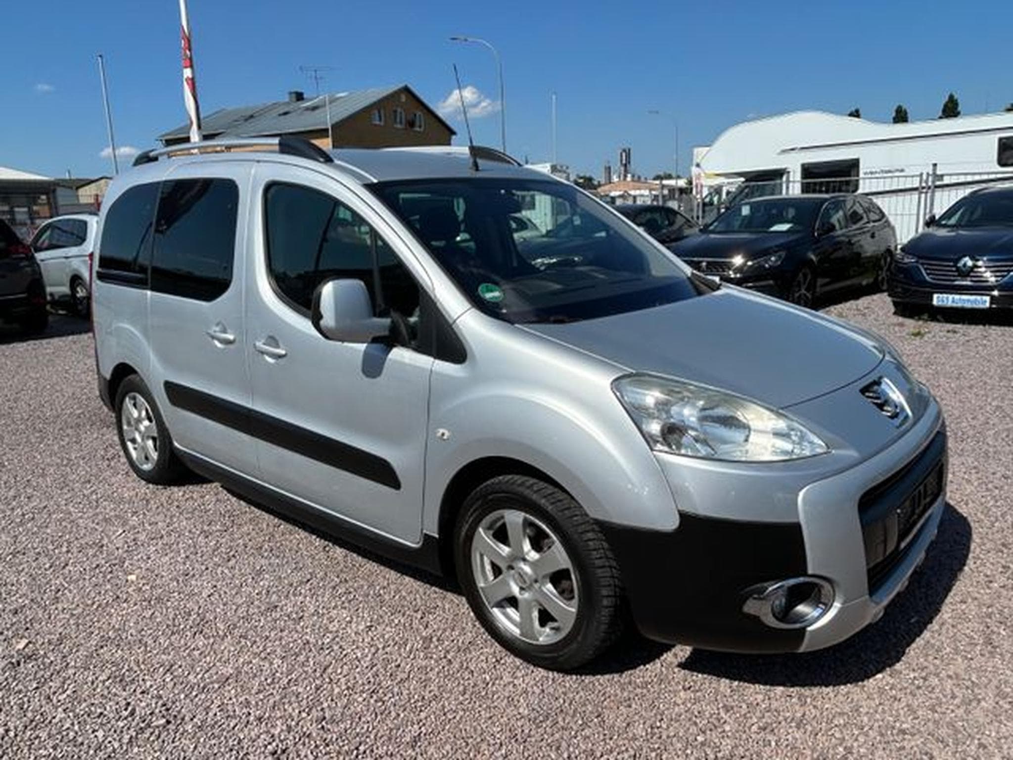 Peugeot Partner Partner Tepee Escapade 1.6 HDI *AHK*Klima* (2009) - Foto 3
