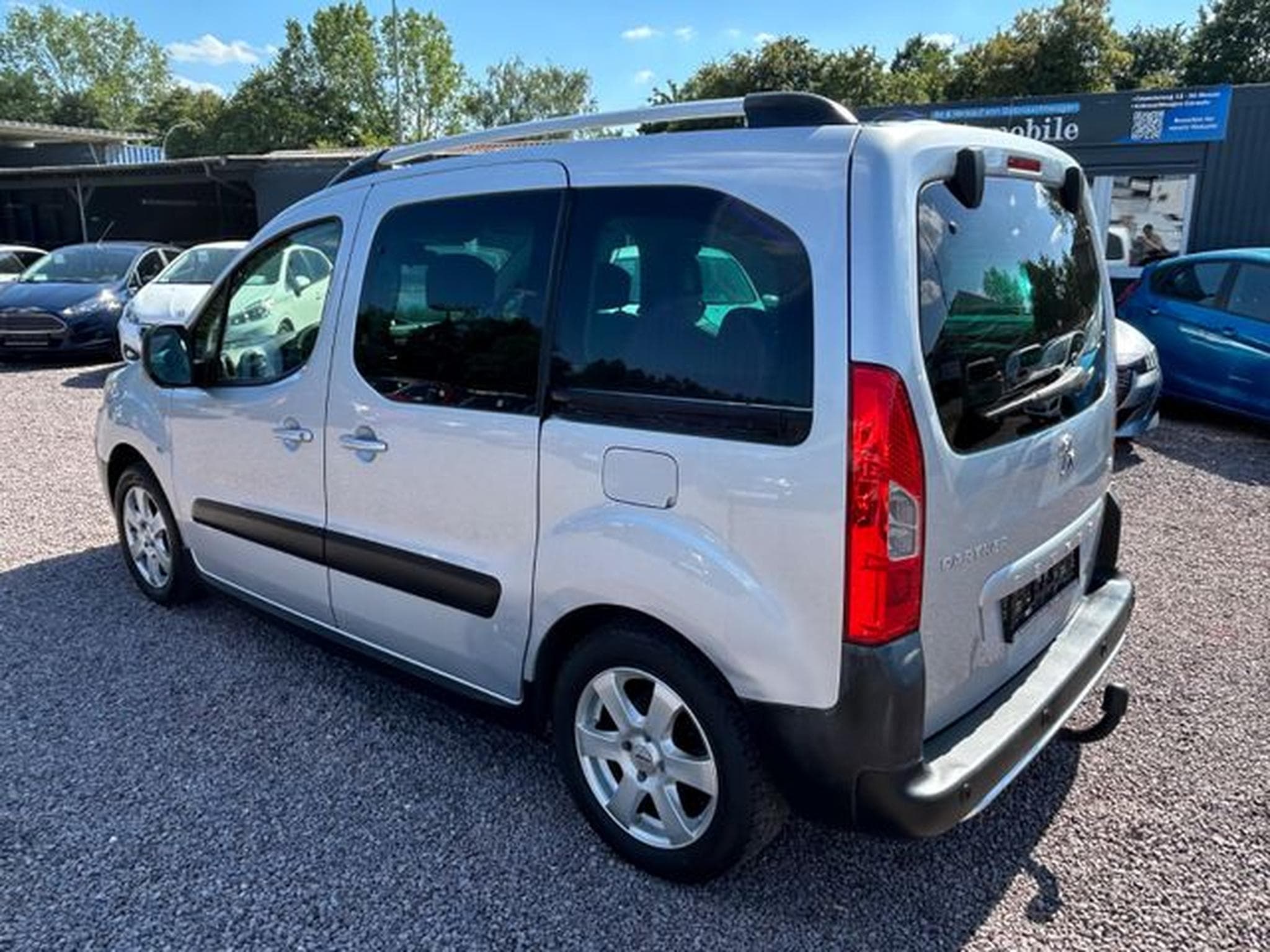 Peugeot Partner Partner Tepee Escapade 1.6 HDI *AHK*Klima* (2009) - Foto 6