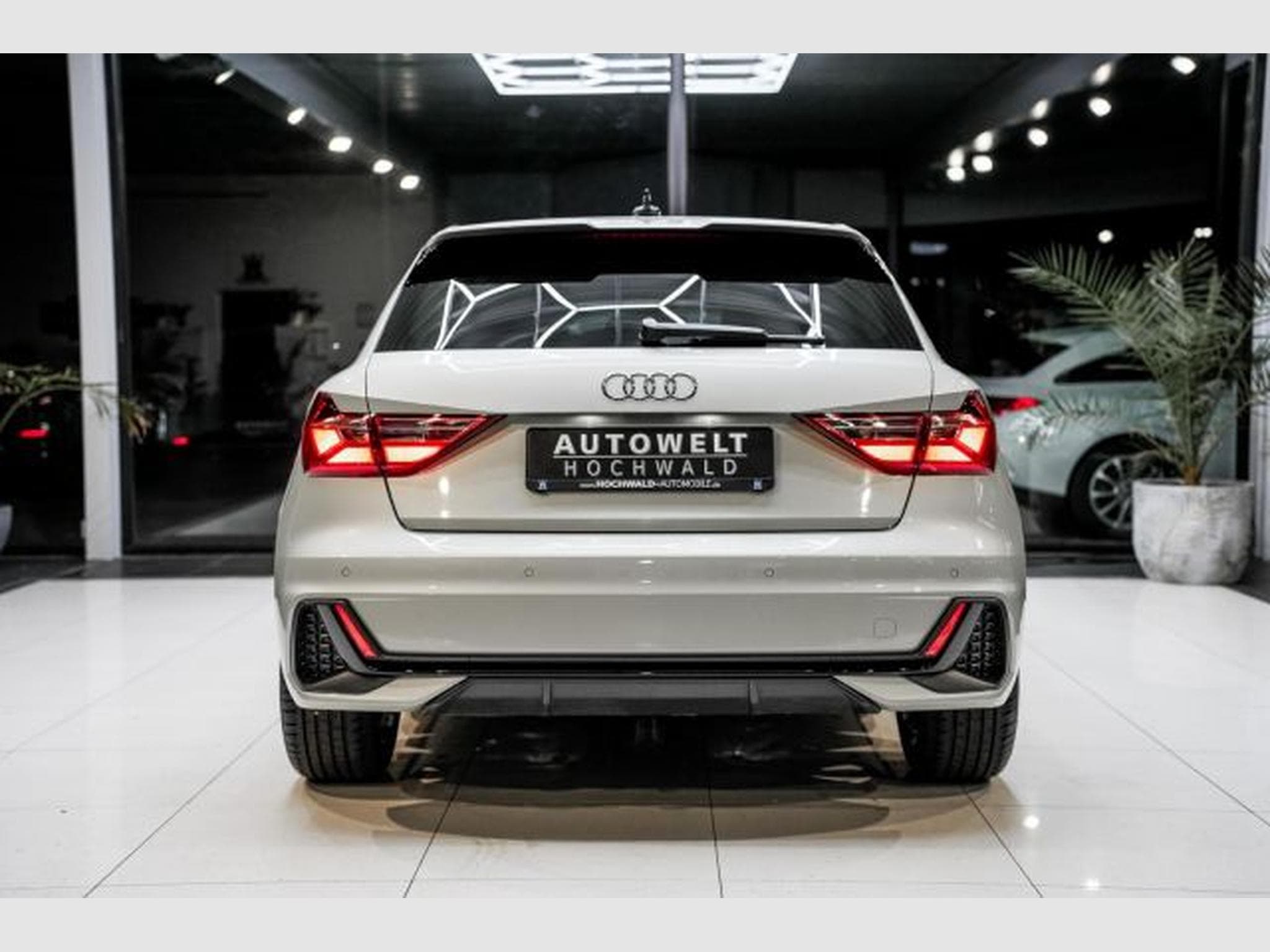 Audi A1 A1 Sportback 25 TFSI S-tronic S-Line Sportpaket (2024) - Foto 8