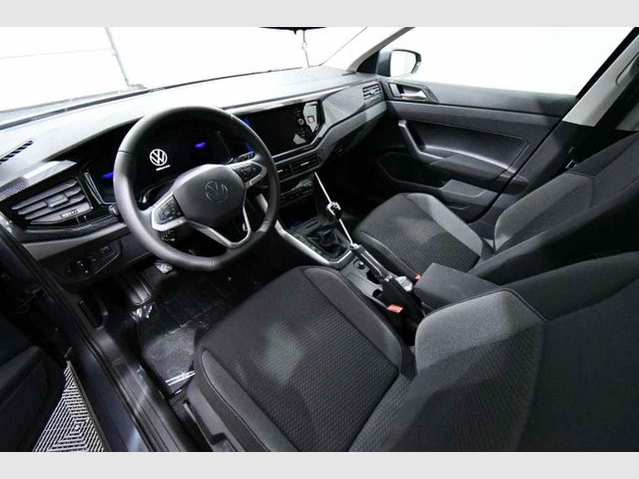 VW Polo Polo VI 1.0 TSI OPF Life - SH, Kamera, Navi (2025) - Foto 6