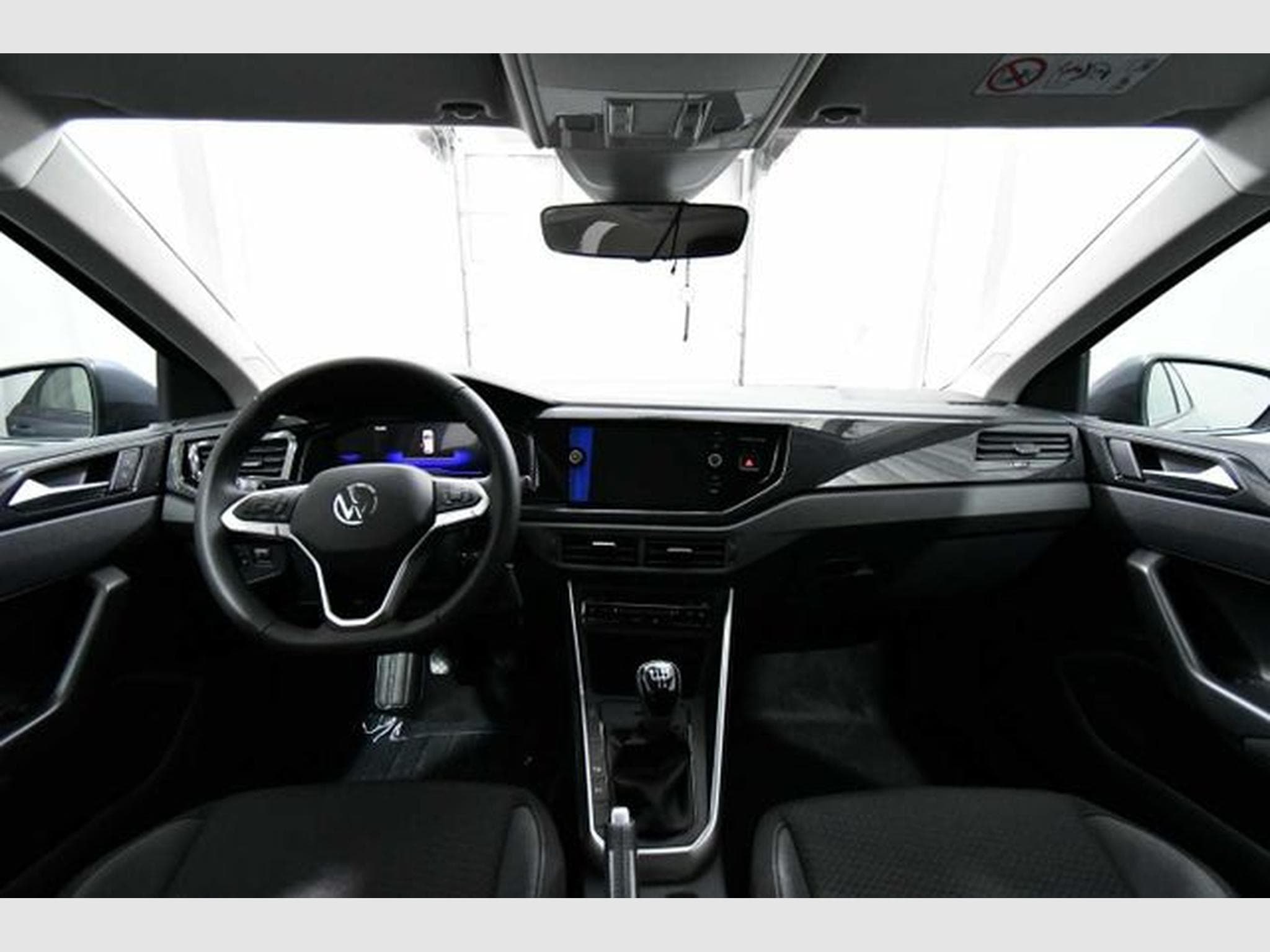 VW Polo Polo VI 1.0 TSI OPF Life - SH, Kamera, Navi (2025) - Foto 7