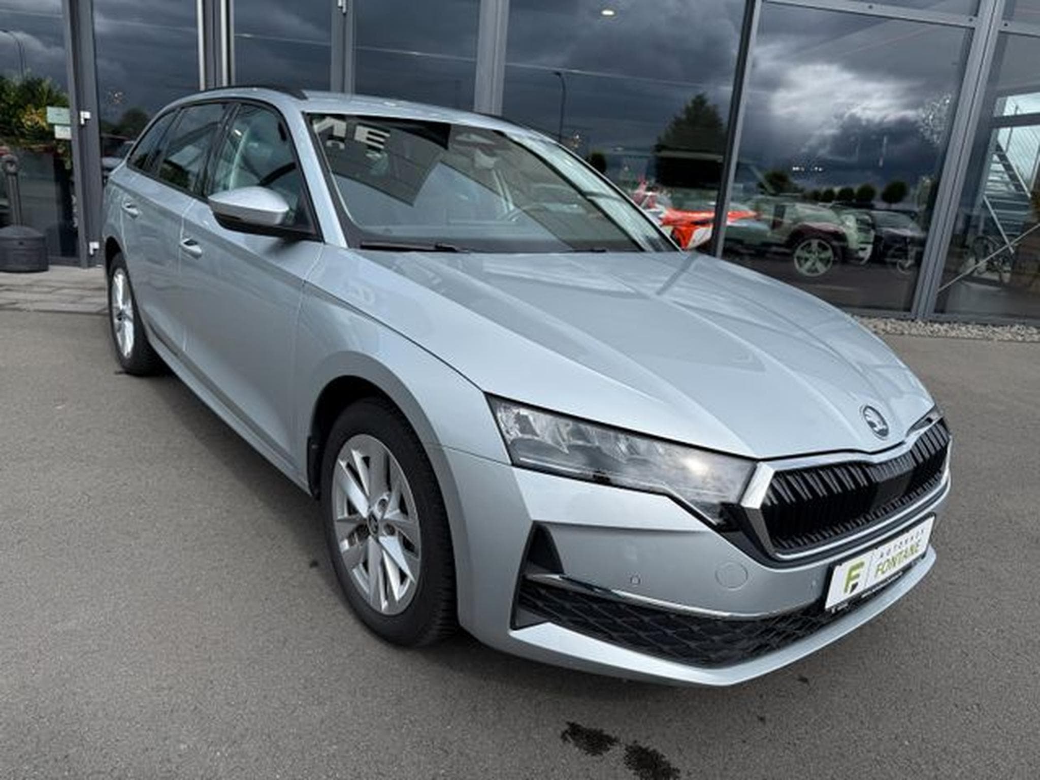Skoda Octavia Octavia 2.0 TDI Selection Kamera Keyless LED ACC (2025) - Photo 3