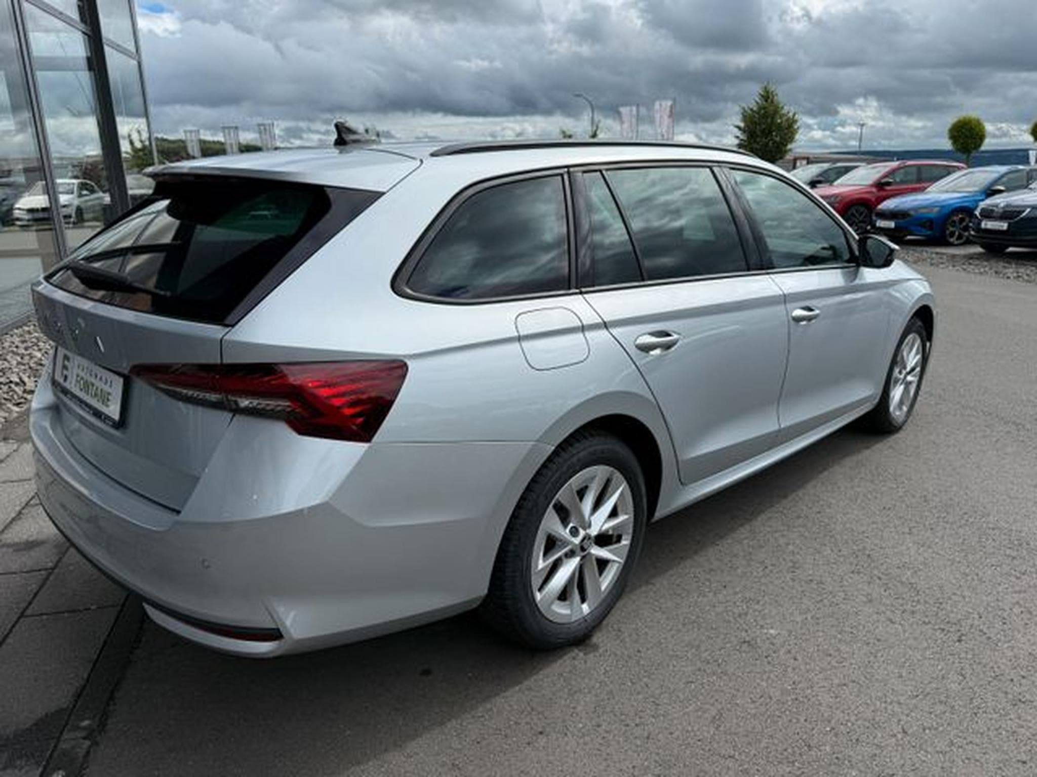 Skoda Octavia Octavia 2.0 TDI Selection Kamera Keyless LED ACC (2025) - Photo 5