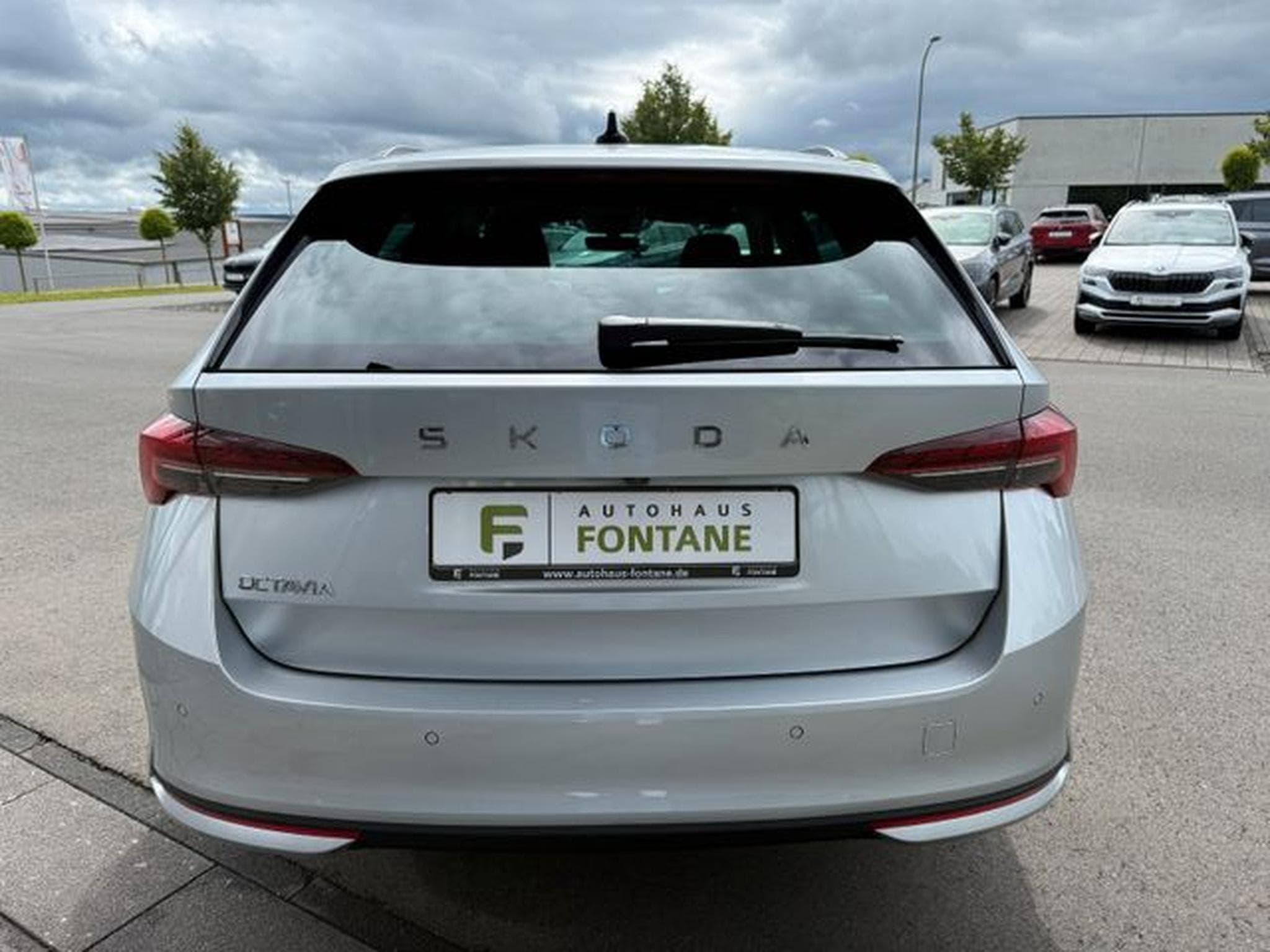 Skoda Octavia Octavia 2.0 TDI Selection Kamera Keyless LED ACC (2025) - Photo 6