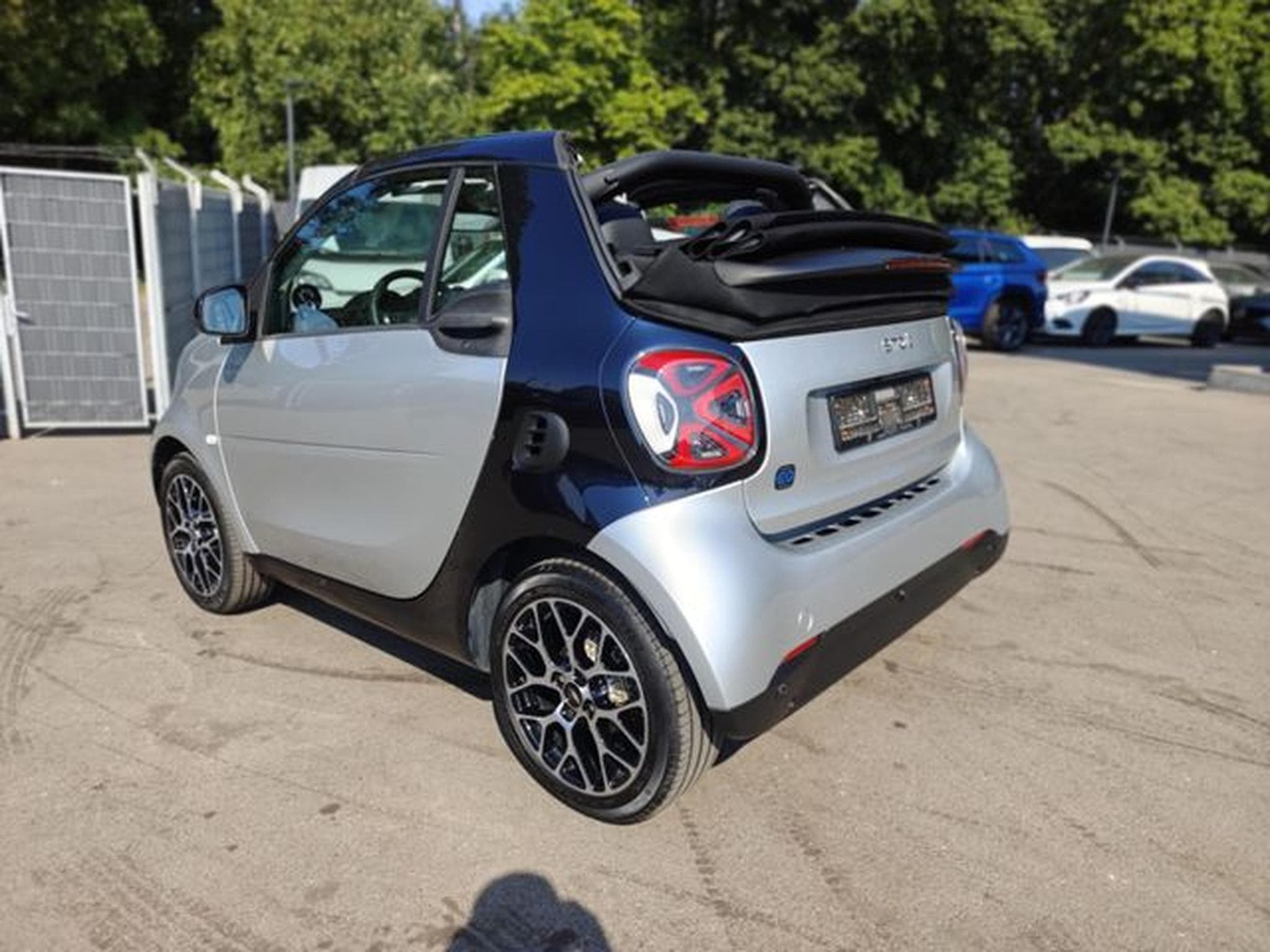 Smart ForTwo FORTWO CABRIO EQ*PRIME*LEDER*KAMERA*2.HD*MOPF* (2022) - Photo 12