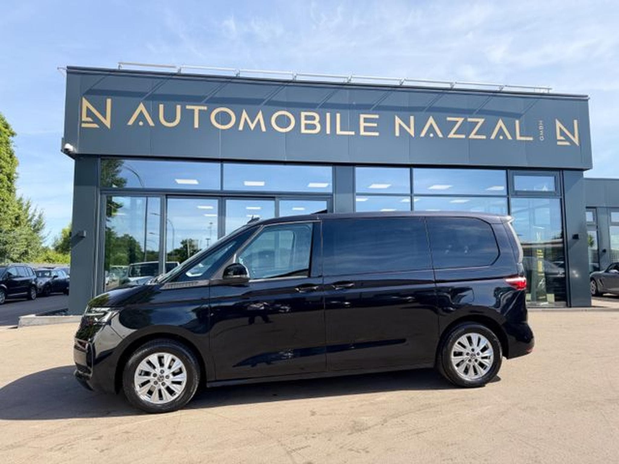 VW T7 T7 MULTIVAN*AUT*NAVI*2xSCHIEBETÜRE*KAM*7.SITZE* (2022) - Foto 11