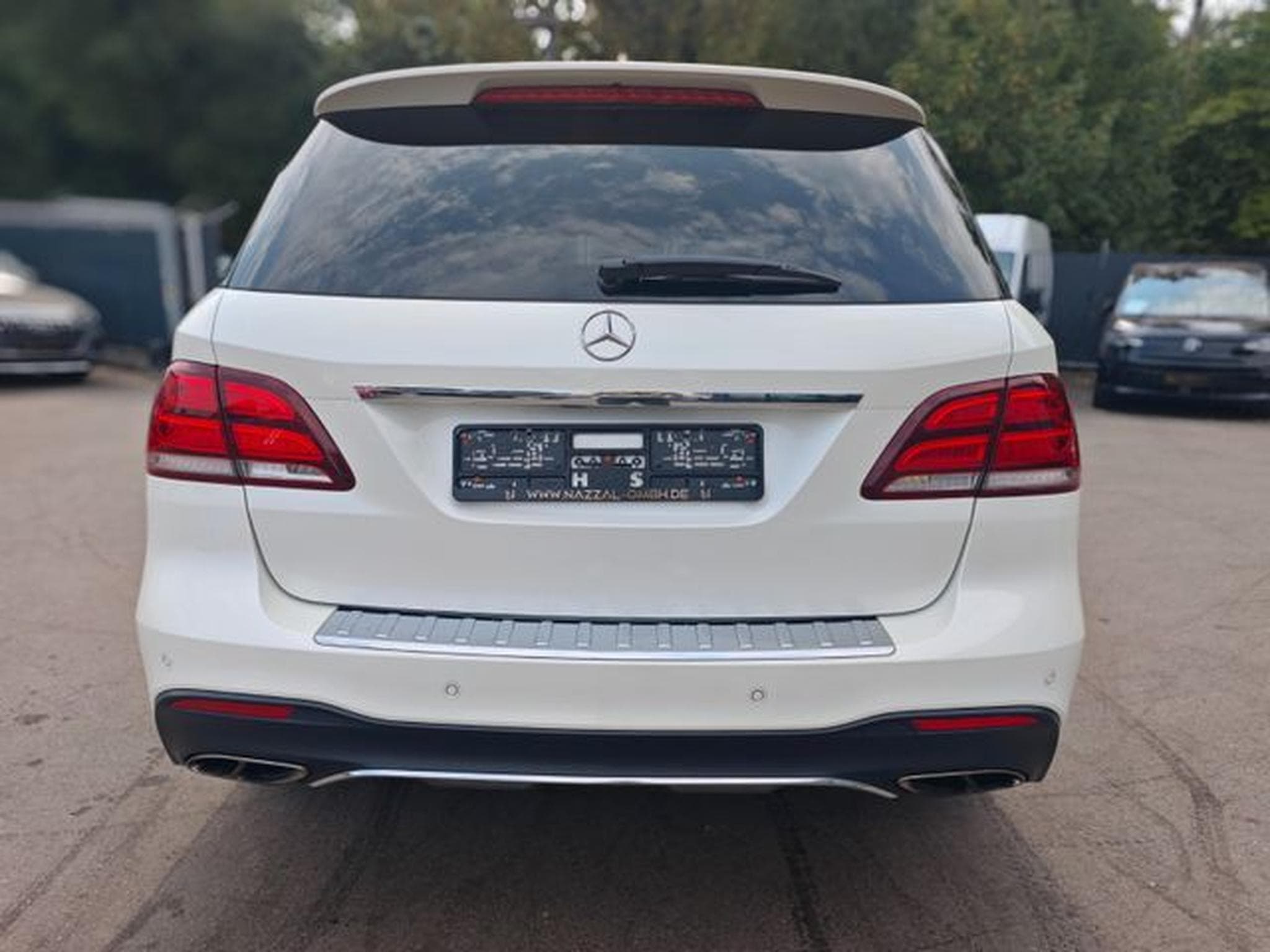 Mercedes GLE 500 GLE 500 4M*AMG-LINE*PANO*H&amp;K*SOFTCLOSE*AIRMATIC* (2016) - Foto 8