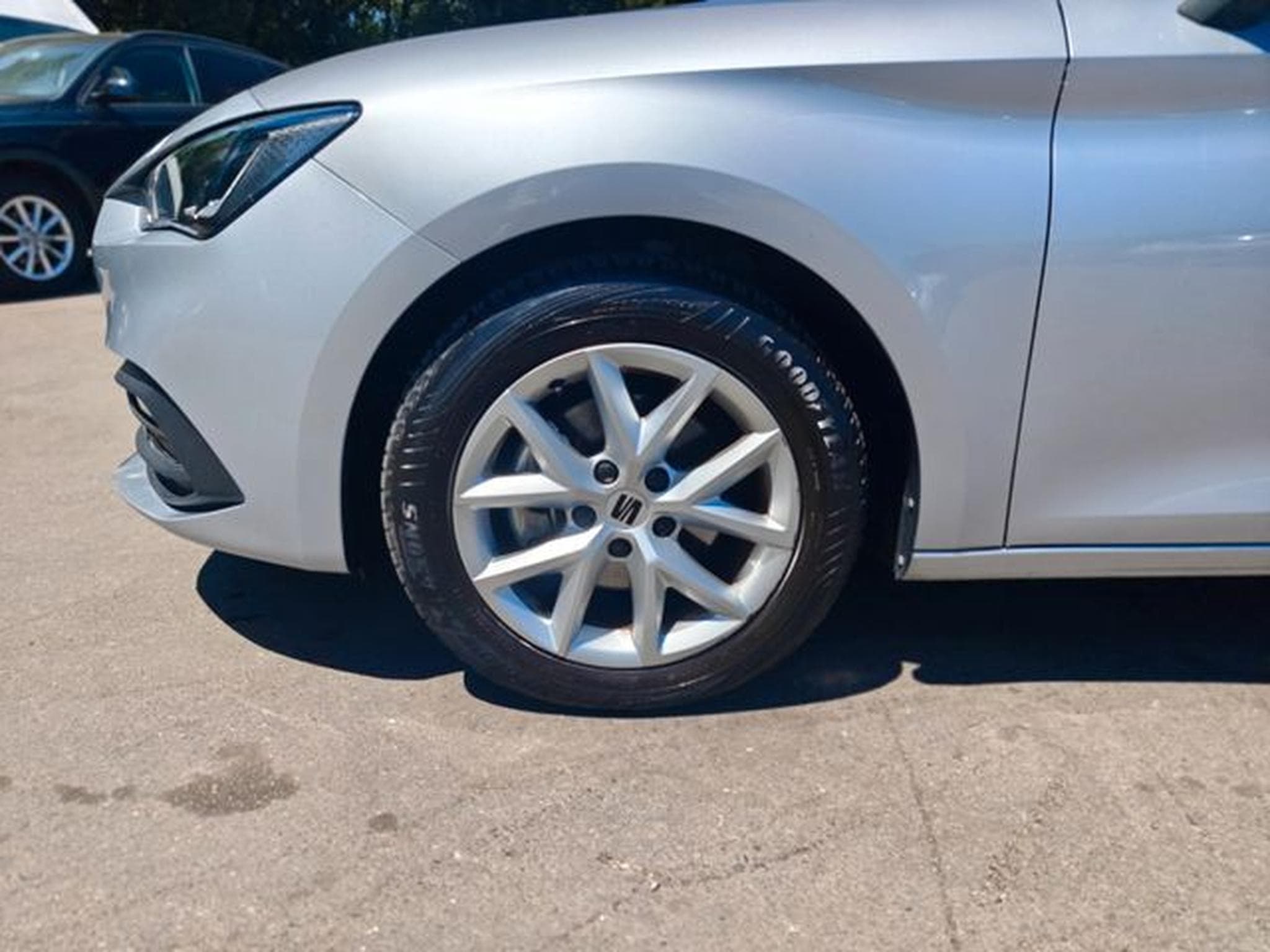 Seat Leon LEON SPORTSTOURER STYLE *DSG*LED*NAVI*VIRTUAL* (2022) - Photo 11