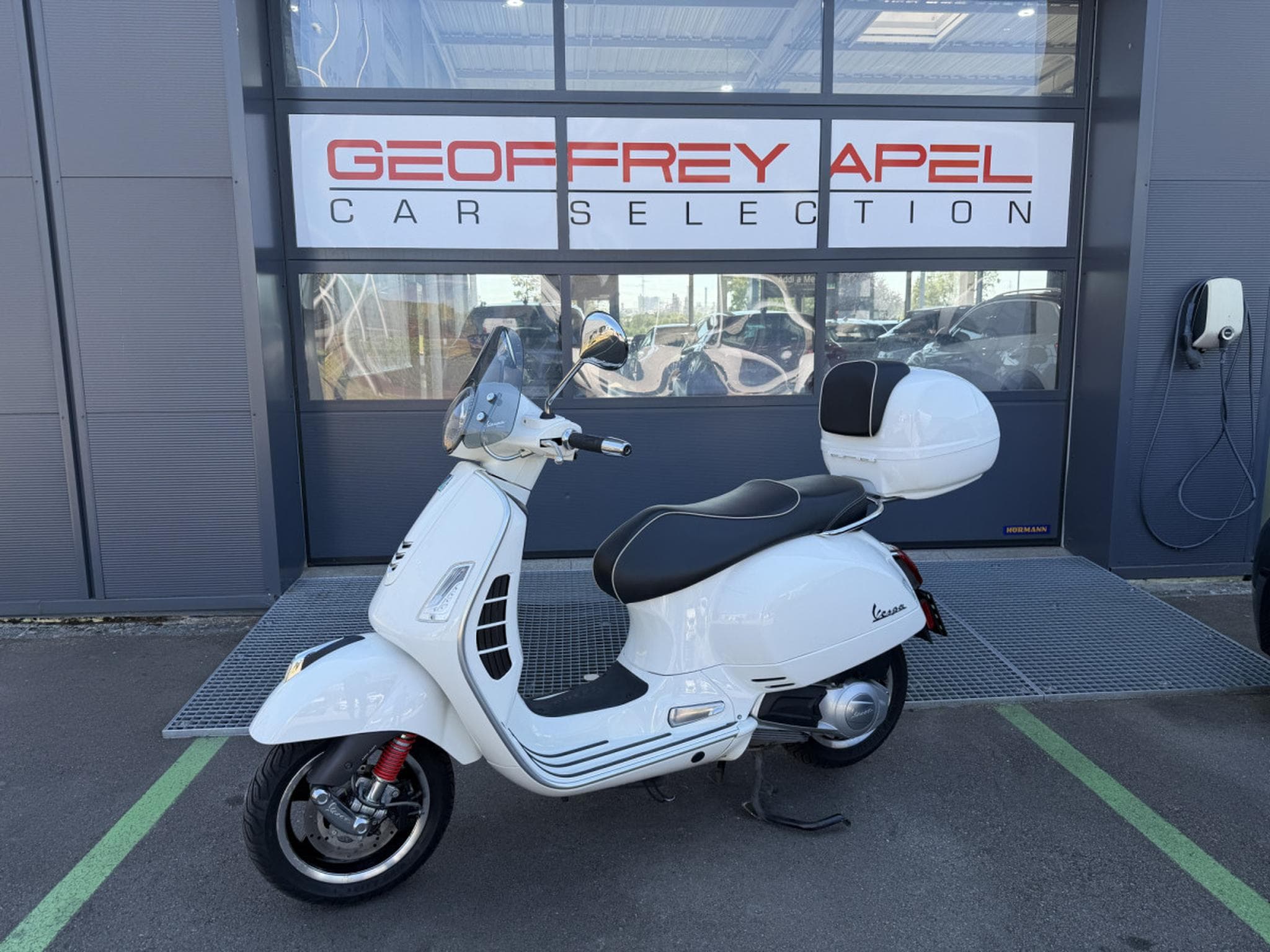 Vespa GTS ie (2016) - Foto 1