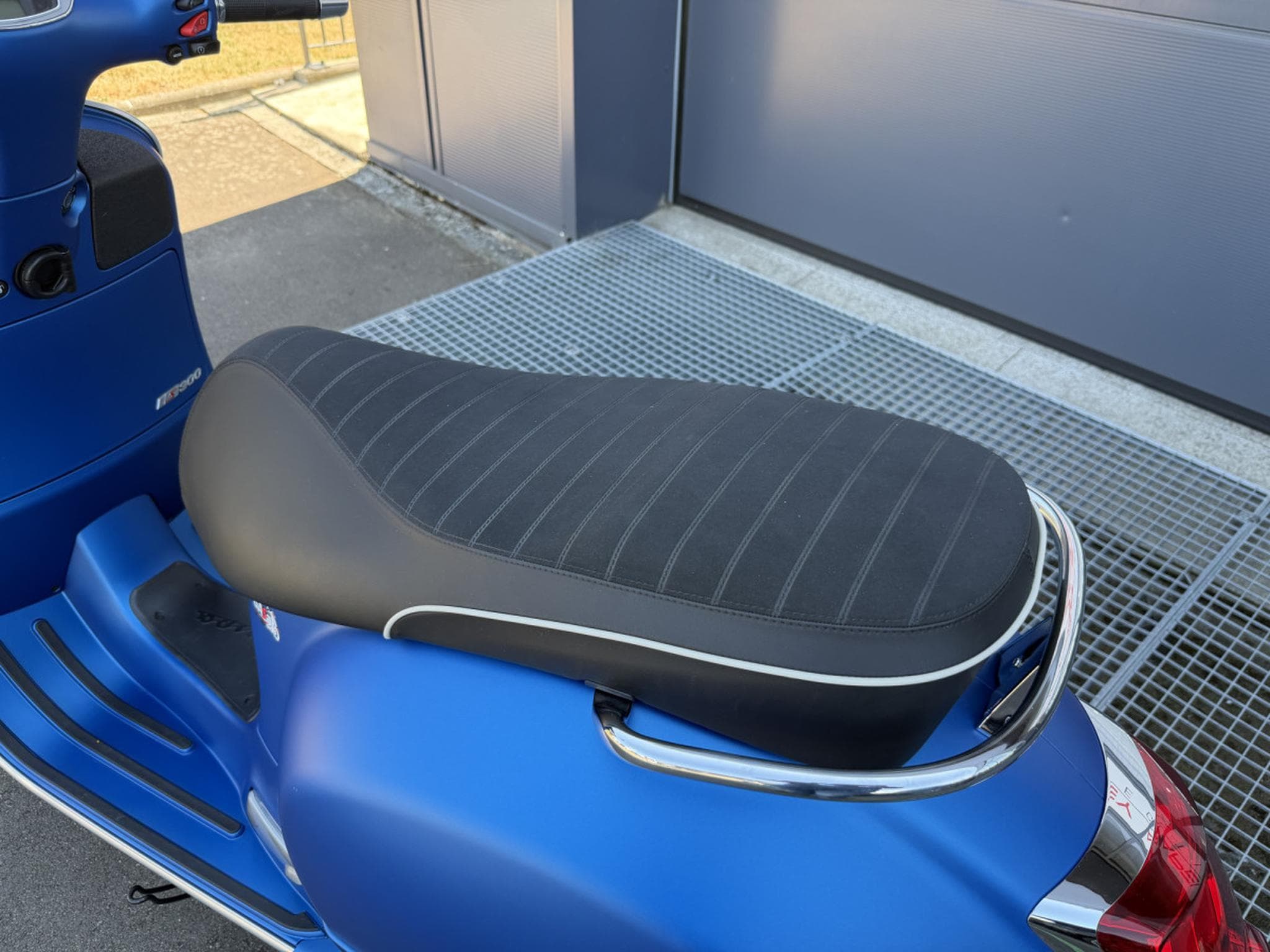 Vespa GTS SUPER SPORT (2021) - Foto 6