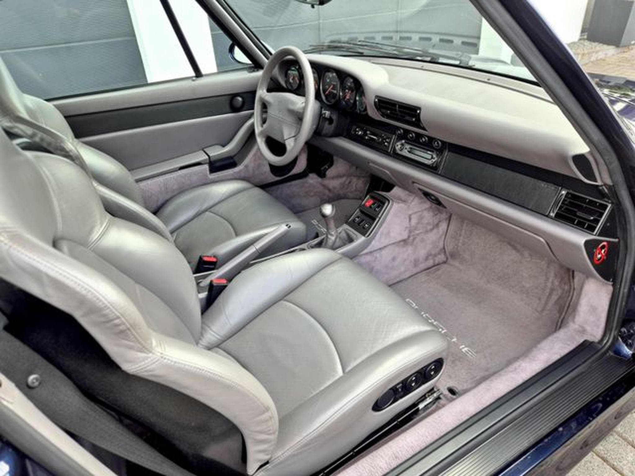Porsche 911 993 Carrera Coupé // Schalter // (1996) - Foto 11