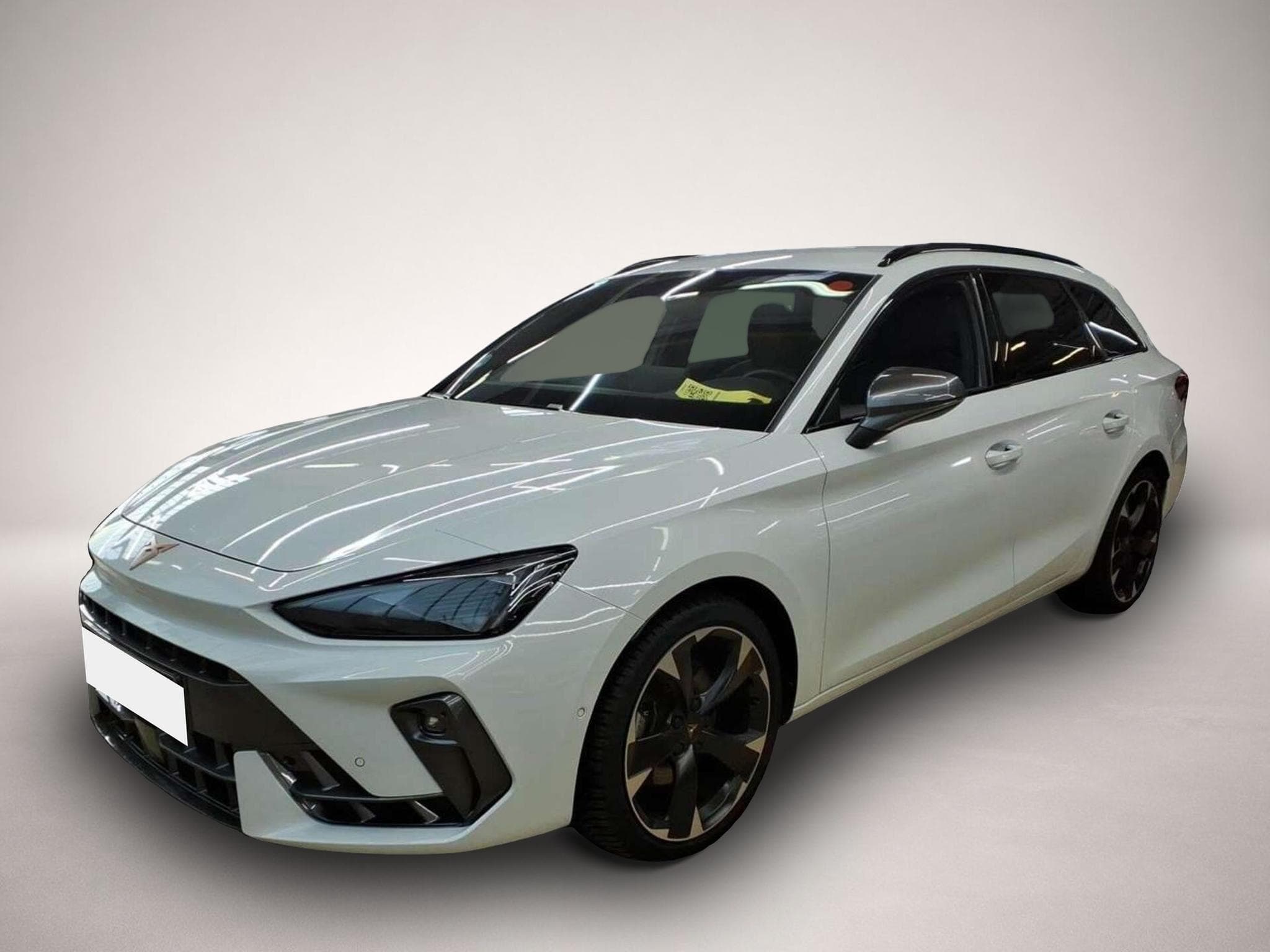 Cupra Leon (2025) - Photo 1