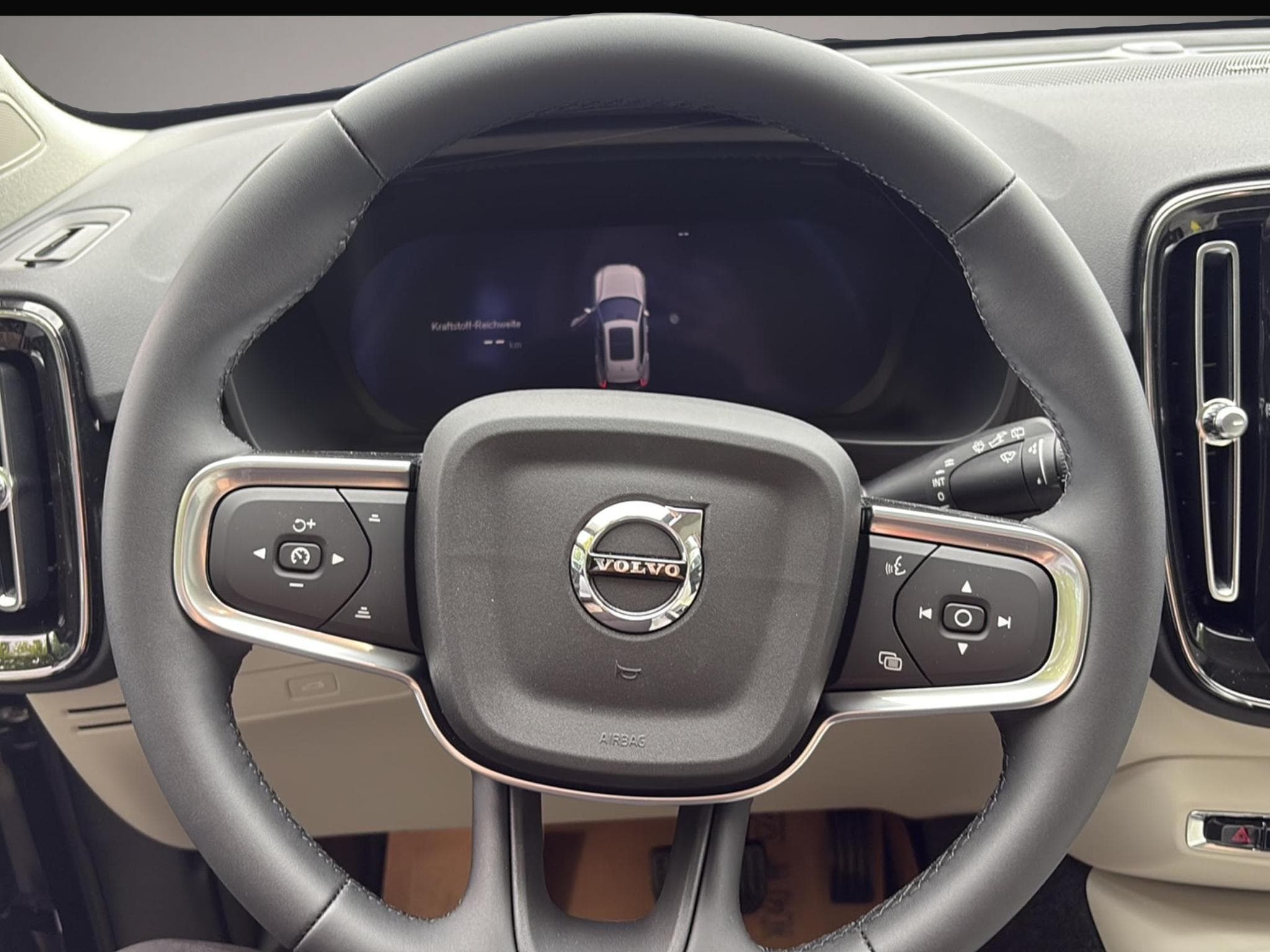 Volvo XC40 (2026) - Foto 3