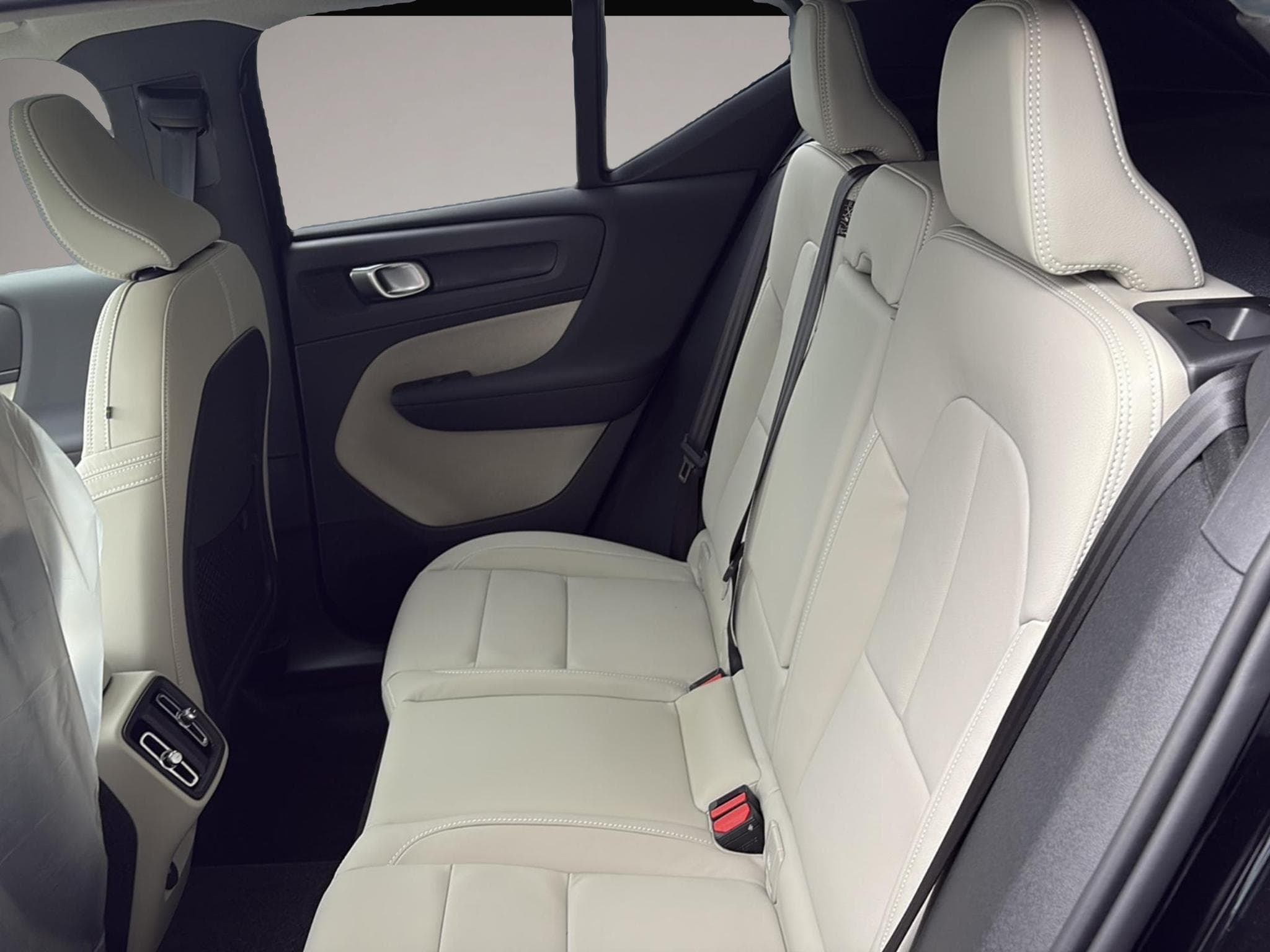 Volvo XC40 (2026) - Foto 4