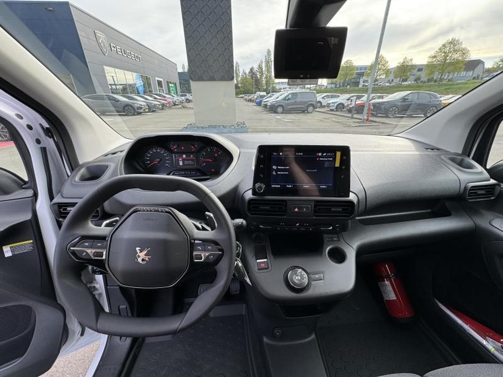Peugeot Partner Long Heavy (2024) - Photo 11