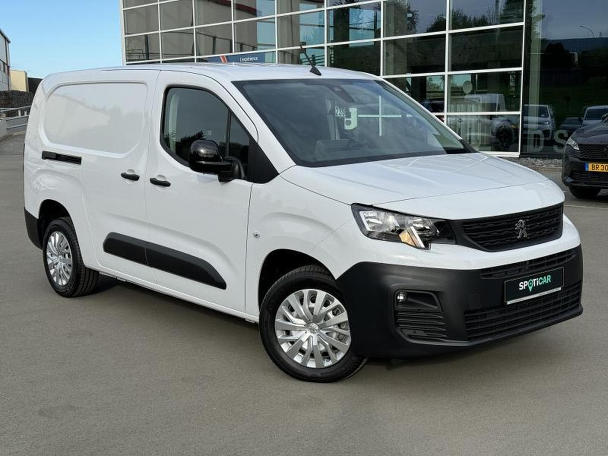 Peugeot Partner Long Heavy (2024) - Photo 3
