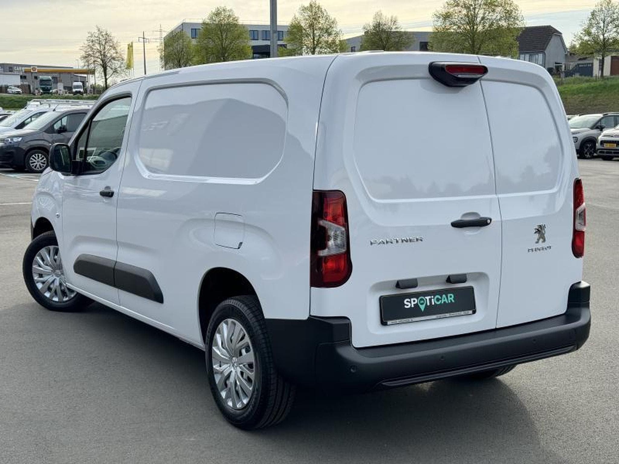 Peugeot Partner Long Heavy (2024) - Photo 6