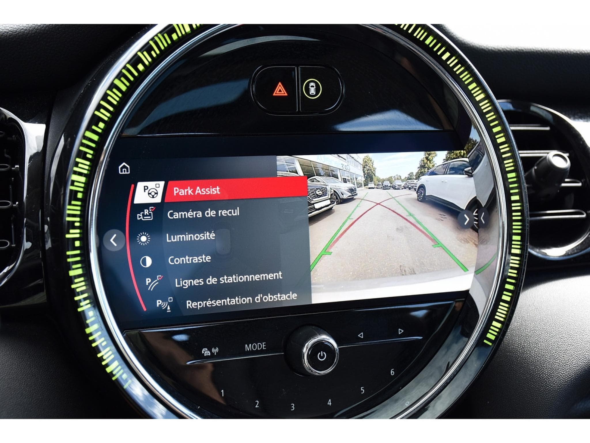 Mini Cooper 1.5A PANO CUIR GPS HUD CAM PARK KEYLESS 1° MAIN (2023) - Photo 14