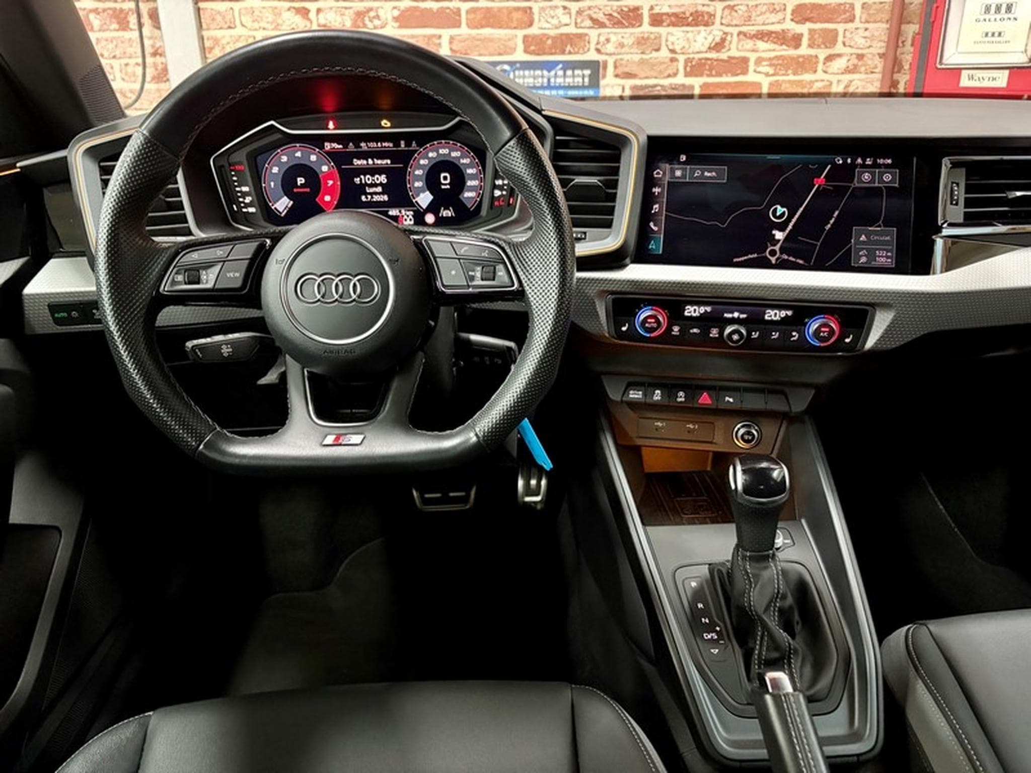 Audi A1 A1 Sportback 40 TFSi 2.0 207cv Auto S-LINE (2023) - Photo 4