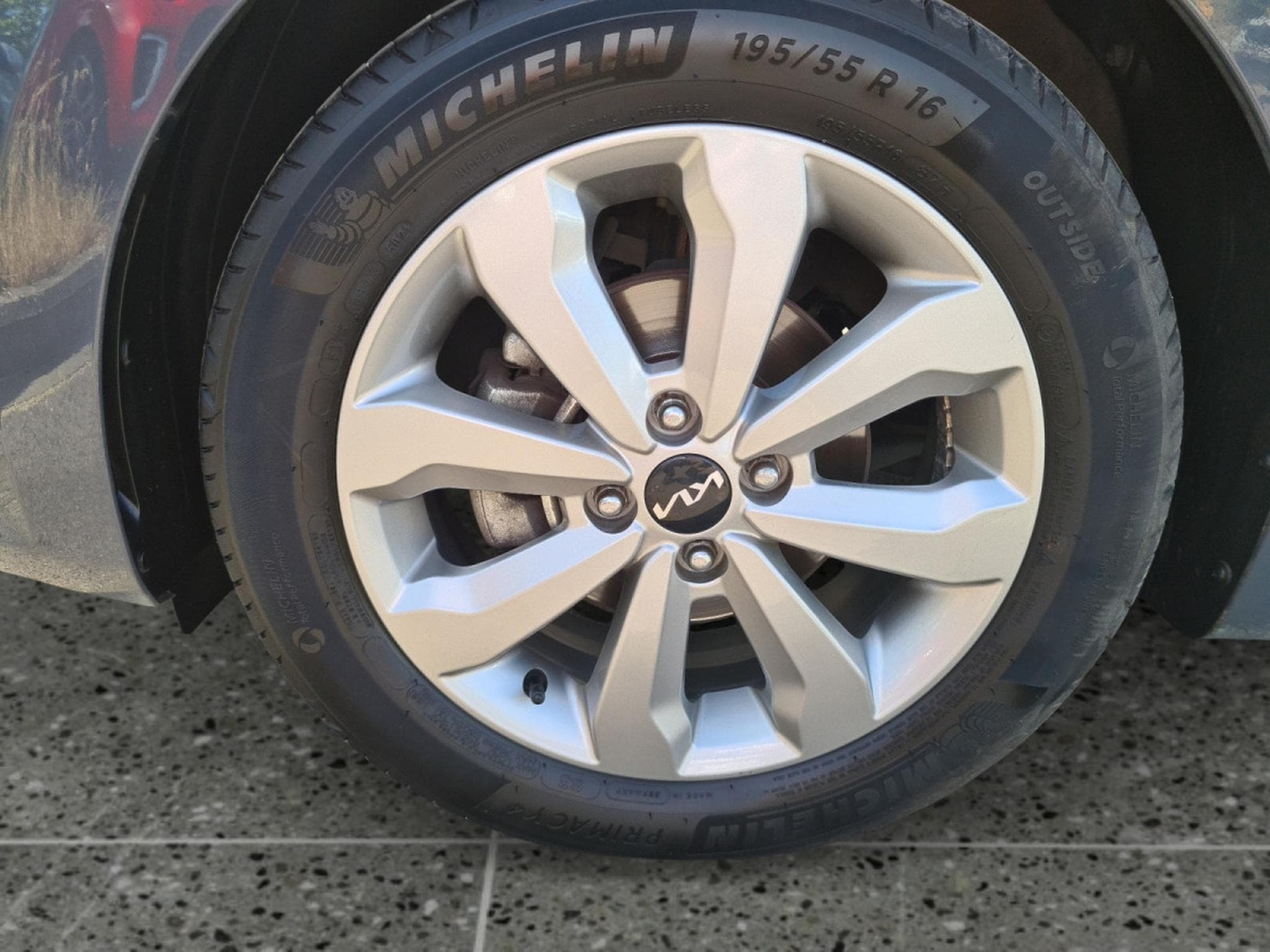 Kia Rio Pulse 1.2 ISG (2022) - Foto 8