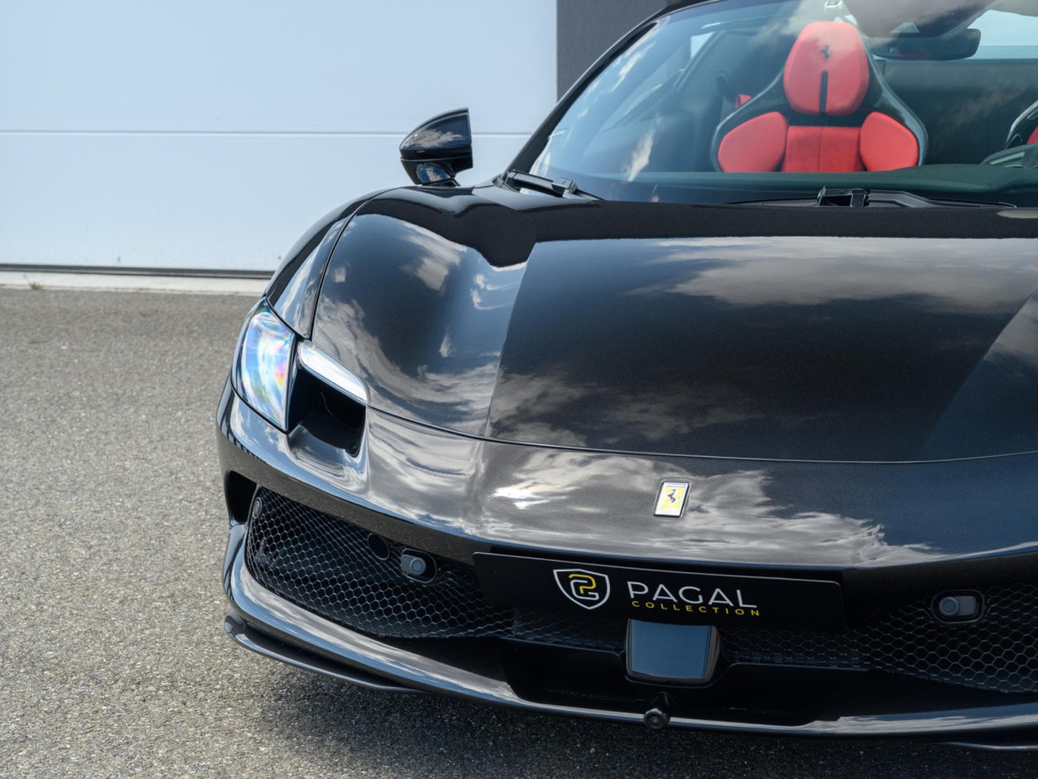 Ferrari 296 GTS GTS (2024) - Foto 11