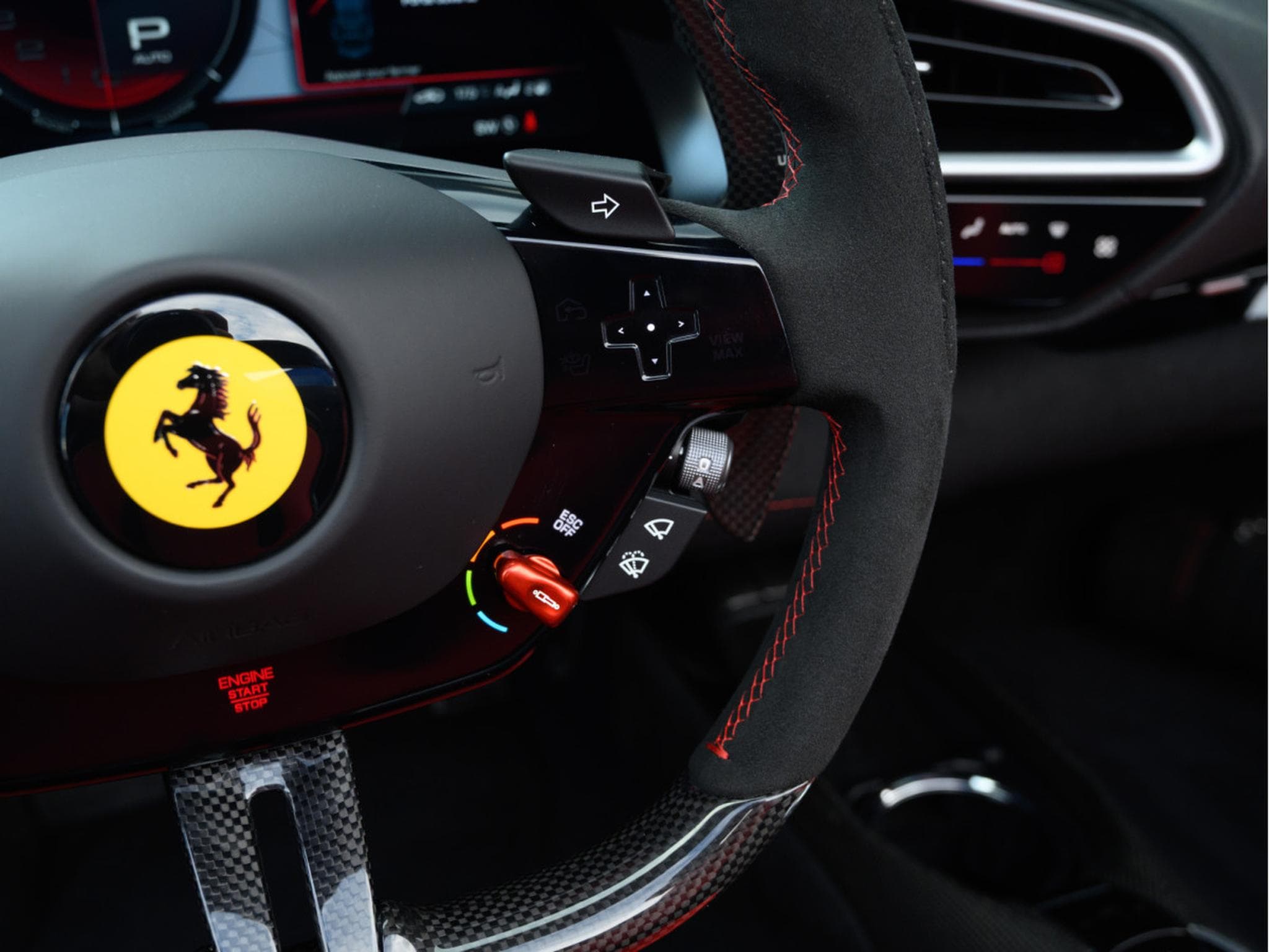 Ferrari 296 GTS GTS (2024) - Foto 23