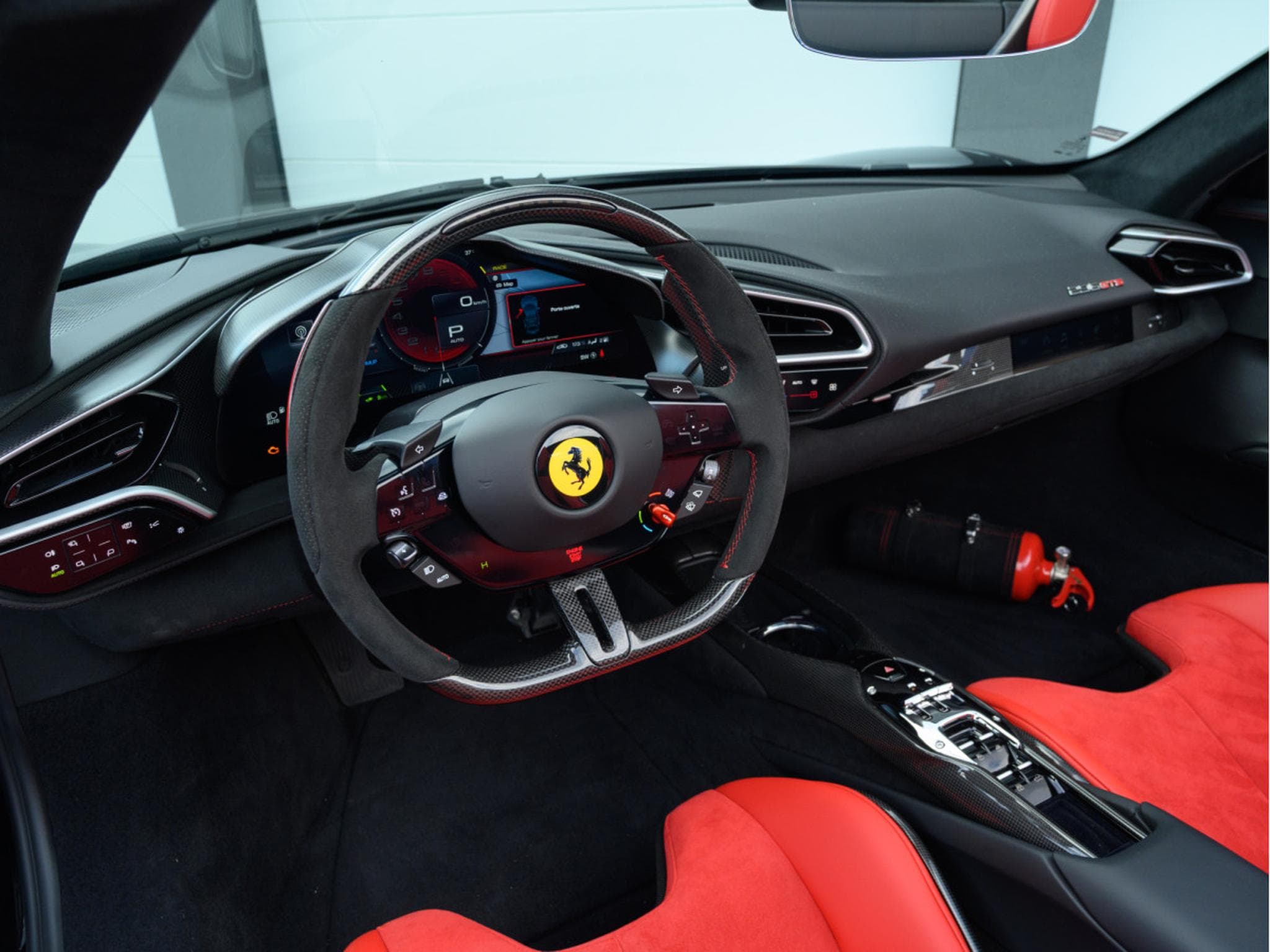 Ferrari 296 GTS GTS (2024) - Foto 24