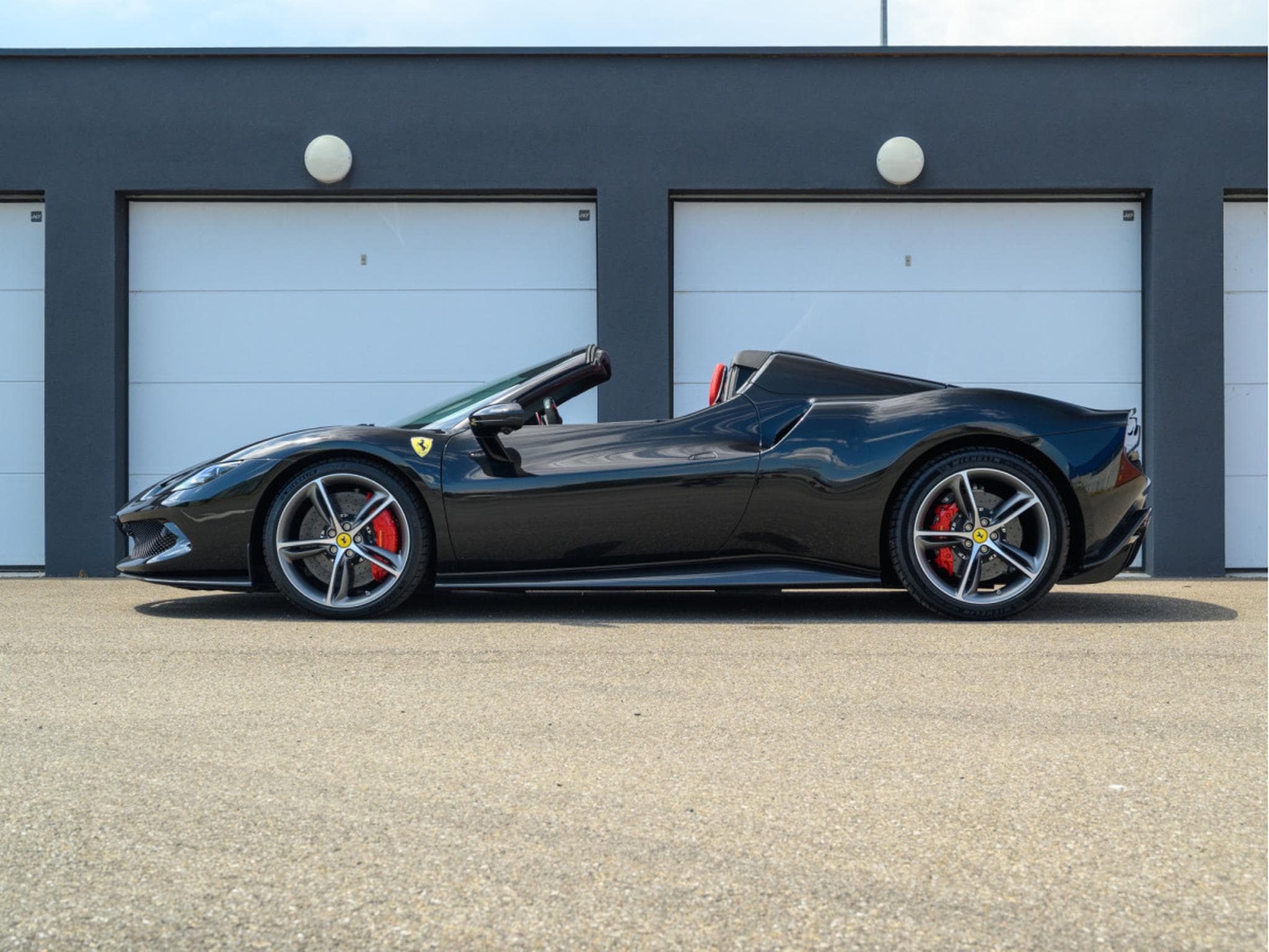 Ferrari 296 GTS GTS (2024) - Foto 3