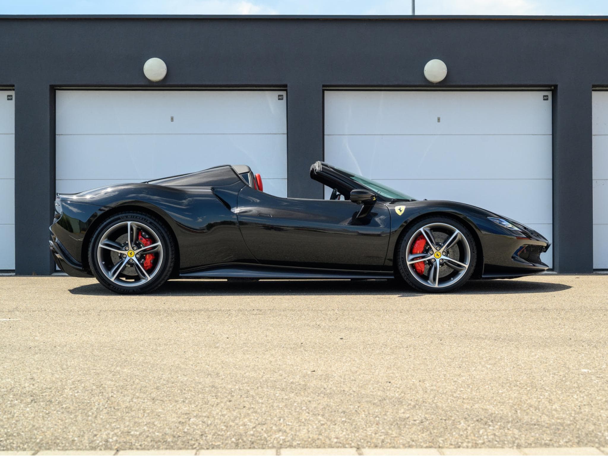 Ferrari 296 GTS GTS (2024) - Foto 7
