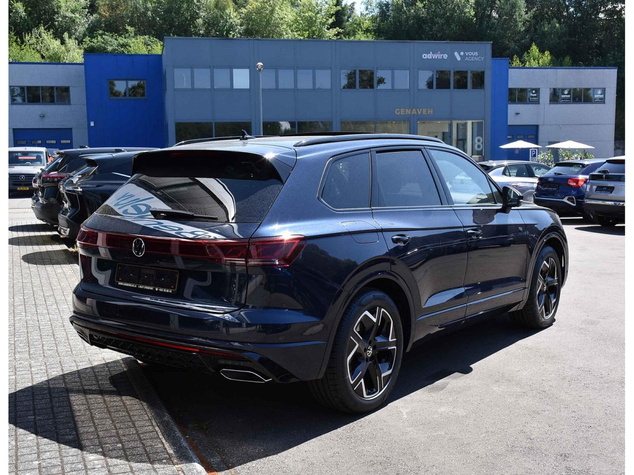 VW Touareg 3.0 TDI 4Motion R-Line Tip. SUSP PNEU PANO CUIR MEMO CHFF AD (2026) - Photo 4