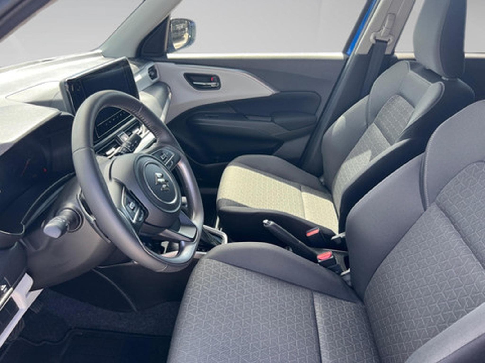 Suzuki Swift 1.2 Grand Luxe Xtra CVT (2026) - Photo 19