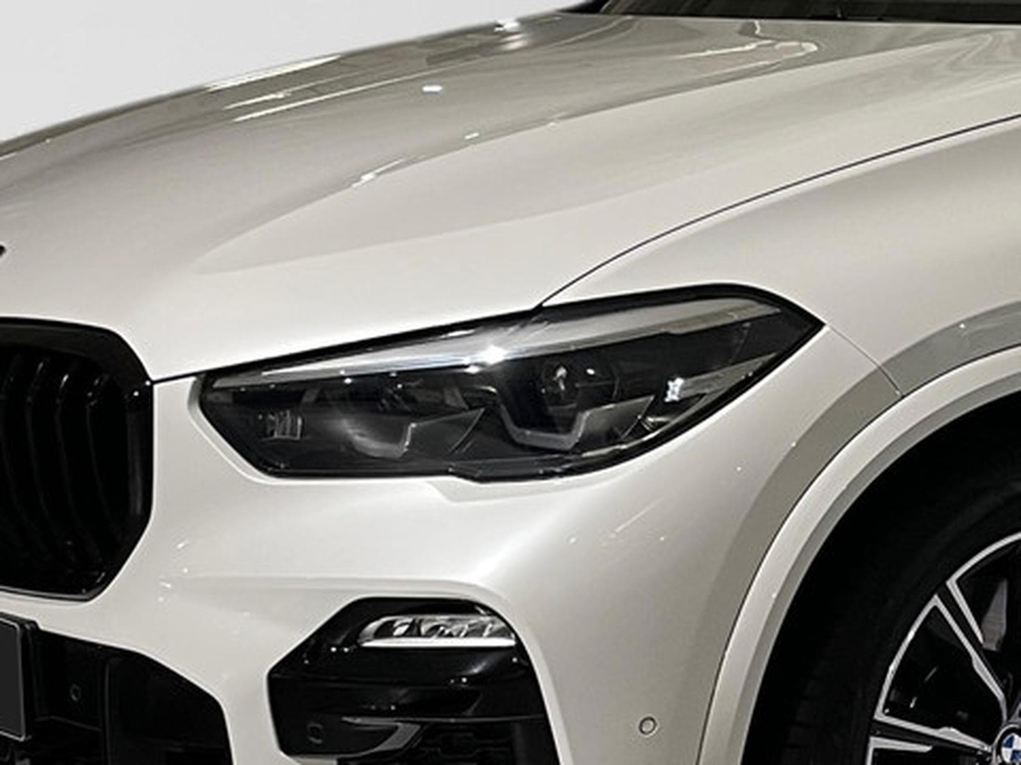 BMW X5 3.0 xDrive30d (195 kW) PACK M (2019) - Photo 23