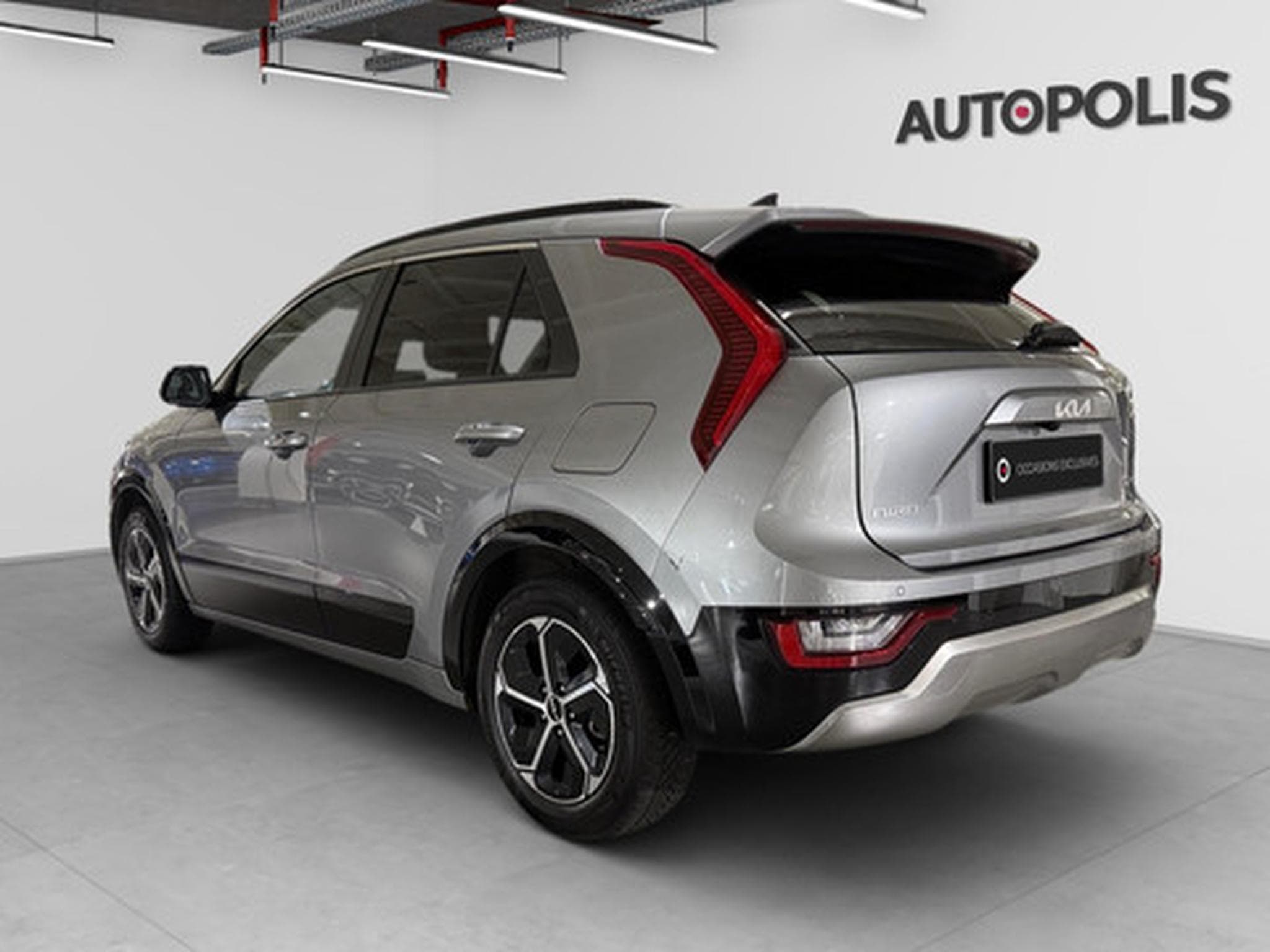 Kia Niro Pure 1.6 GDi PHEV 6DCT (2022) - Photo 14