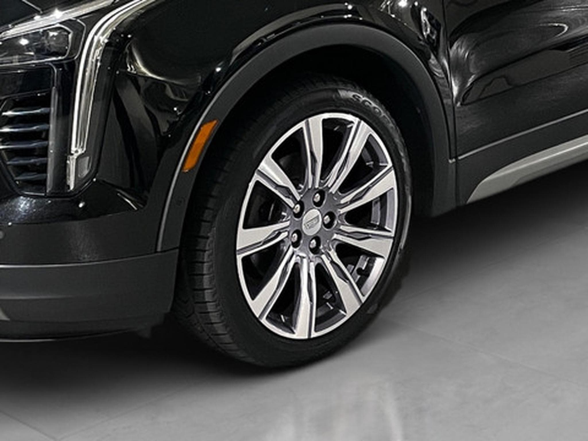 Cadillac XT4 2.0 350D Premium Luxury Auto. (2023) - Photo 20