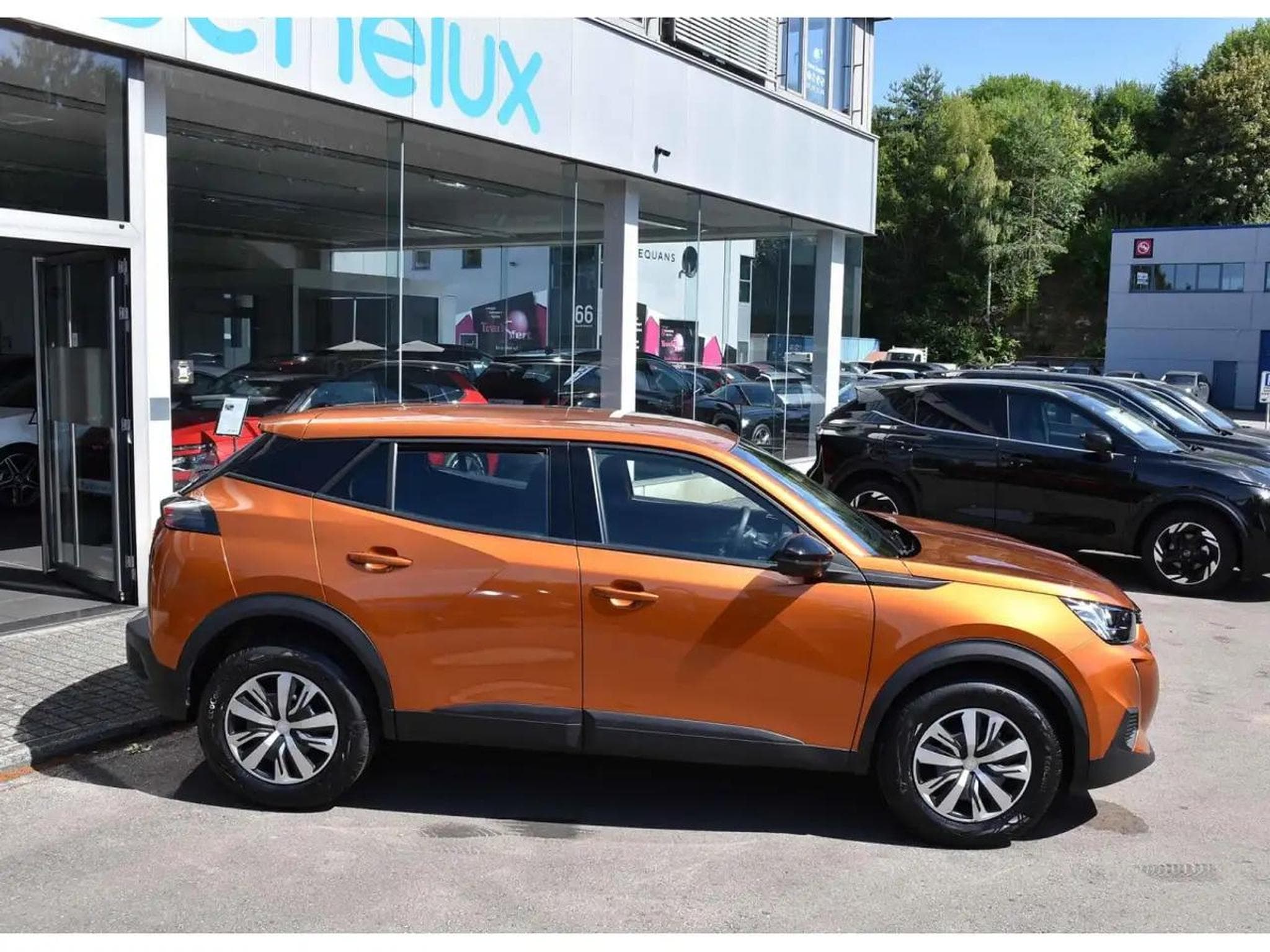 Peugeot 2008 (2025) - Foto 3