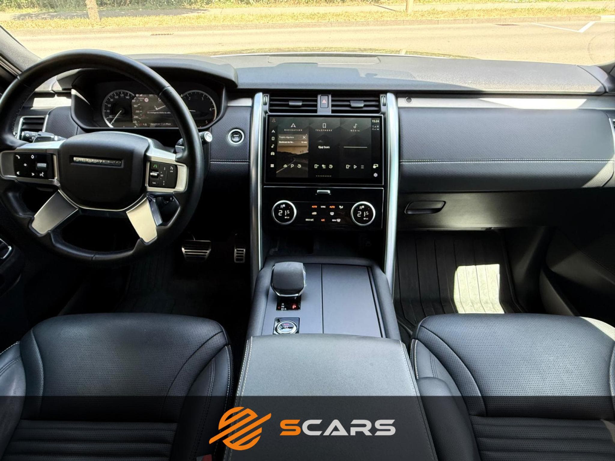 Land-Rover Discovery 3.0 TD6 250CV R-DYNAMIC (2022) - Foto 16