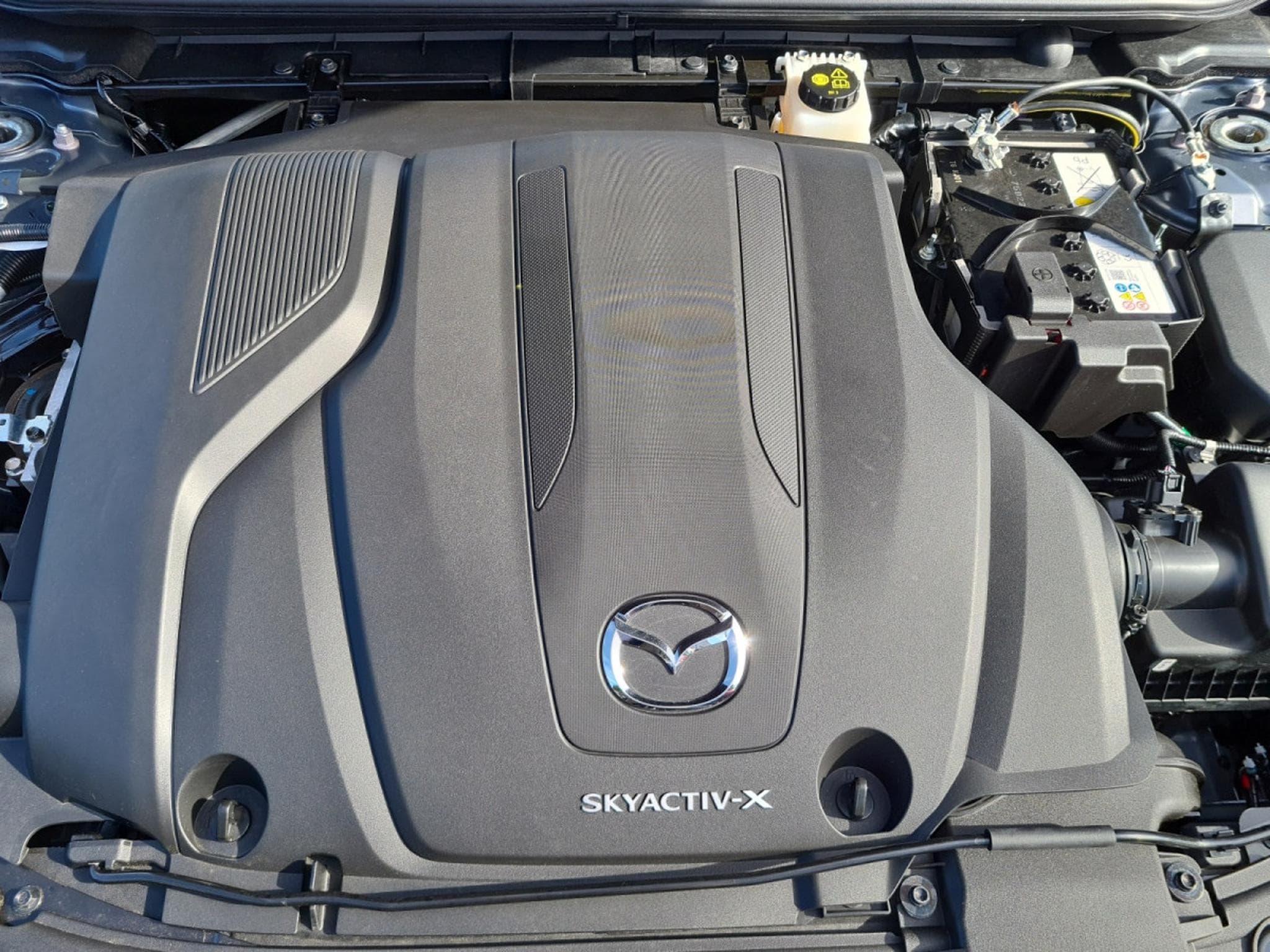 Mazda #3 2.0L e-Skyactiv X 186 hp 6AT Homura (2026) - Foto 18