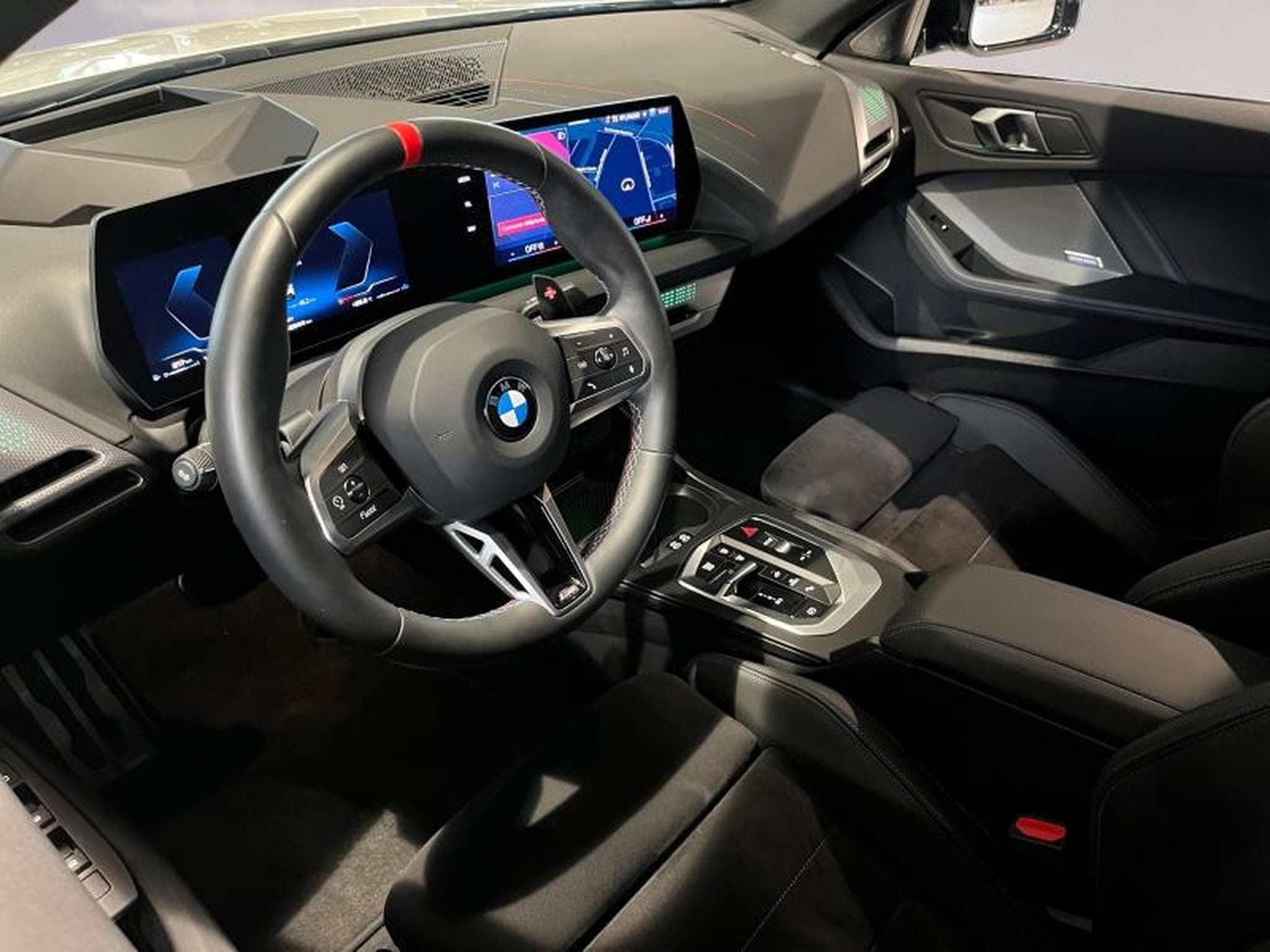 BMW 235 M235 xDrive Gran Coupé (2024) - Foto 11