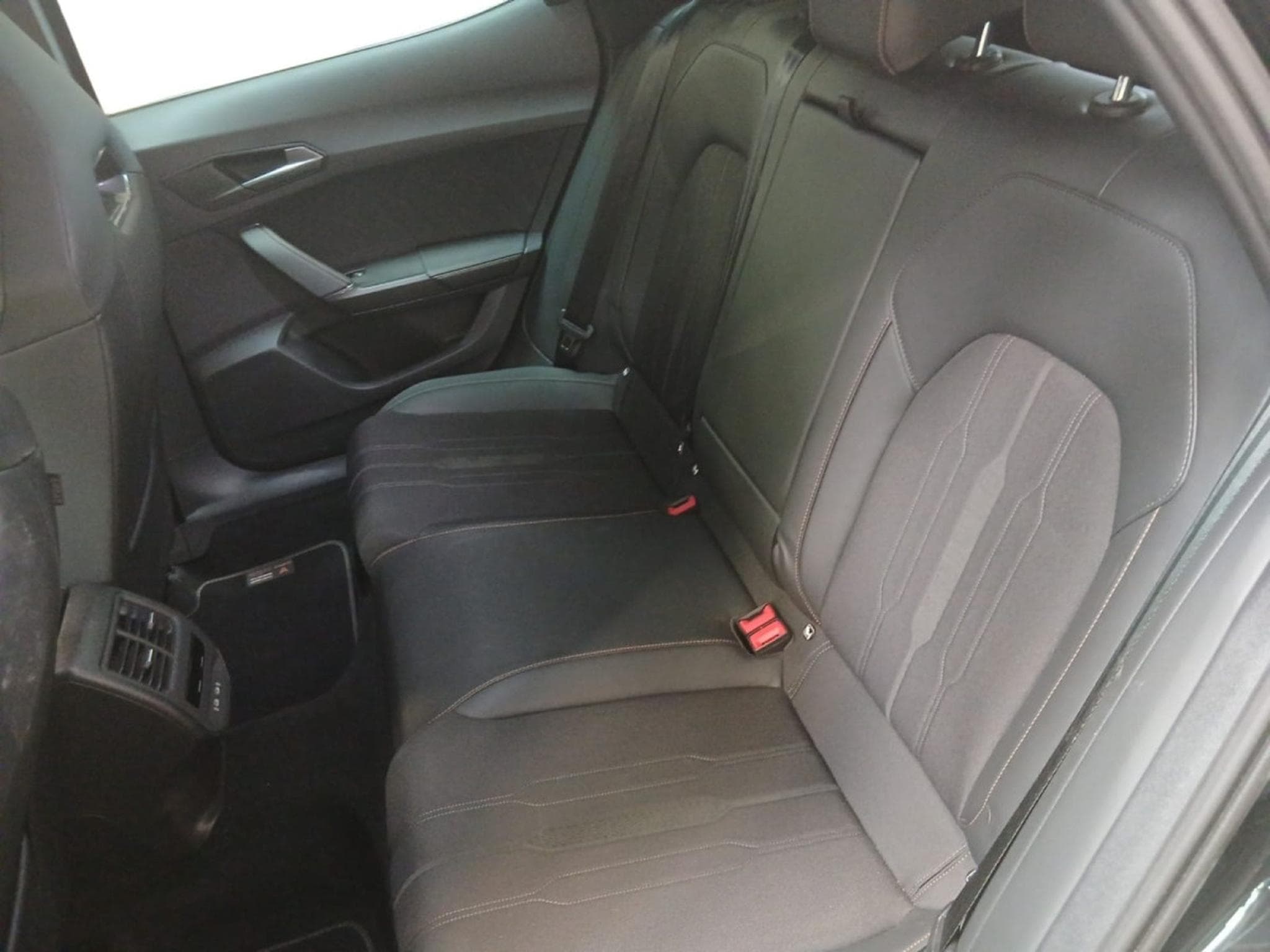 Cupra Formentor 2.0 TSI 4DRIVE VZ DSG (2024) - Photo 9