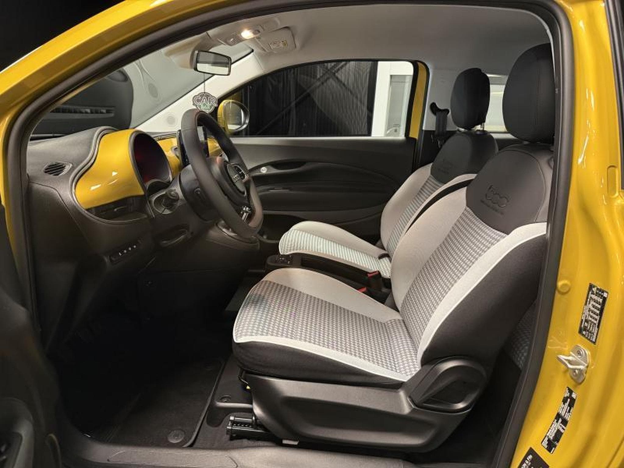 Fiat 500 1.0 Hybrid Torino (2026) - Foto 11