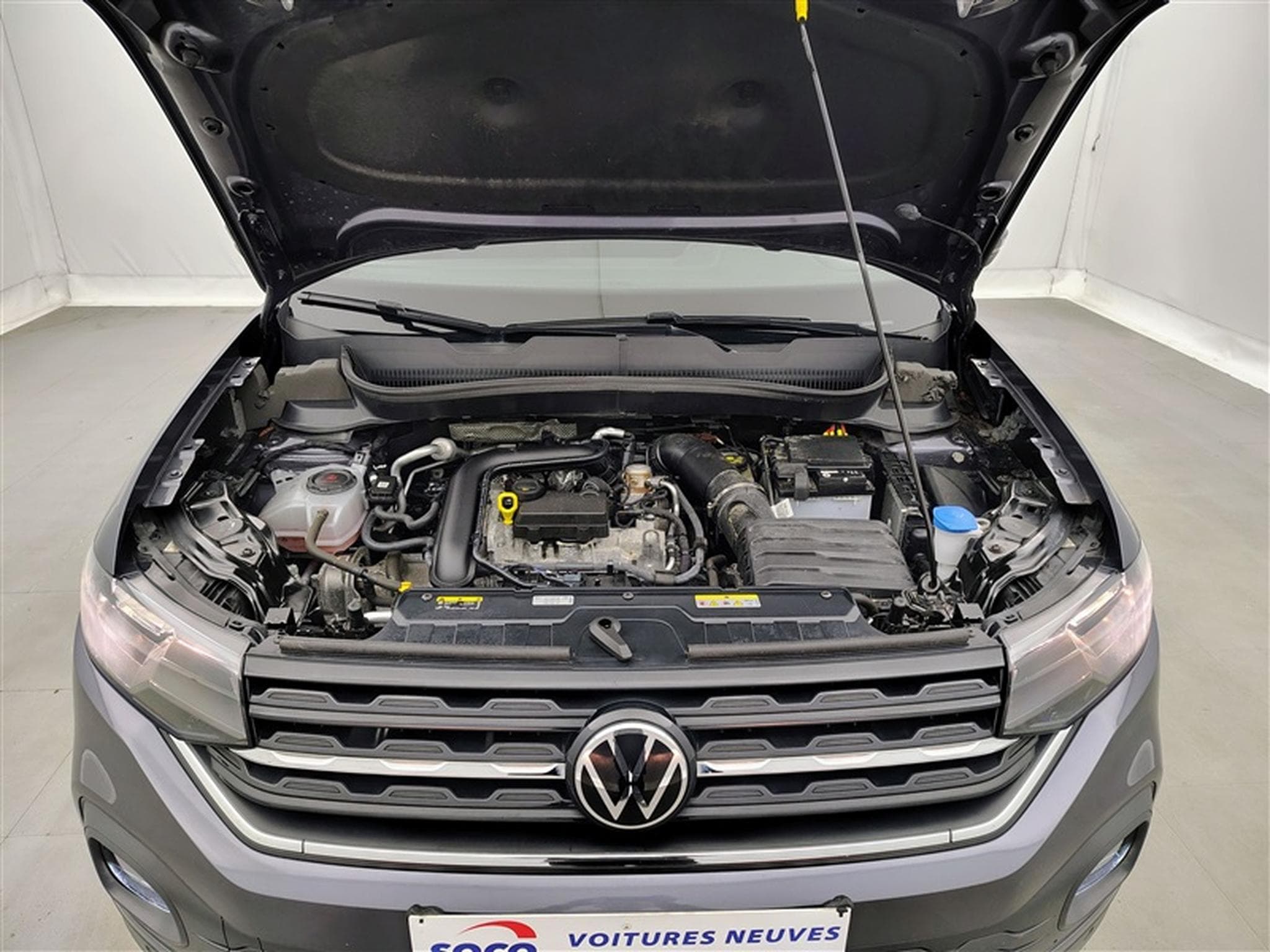 VW T-Cross 1.0 TSI Life DSG NAVI / CLIM / PDC AV-AR (2022) - Foto 19