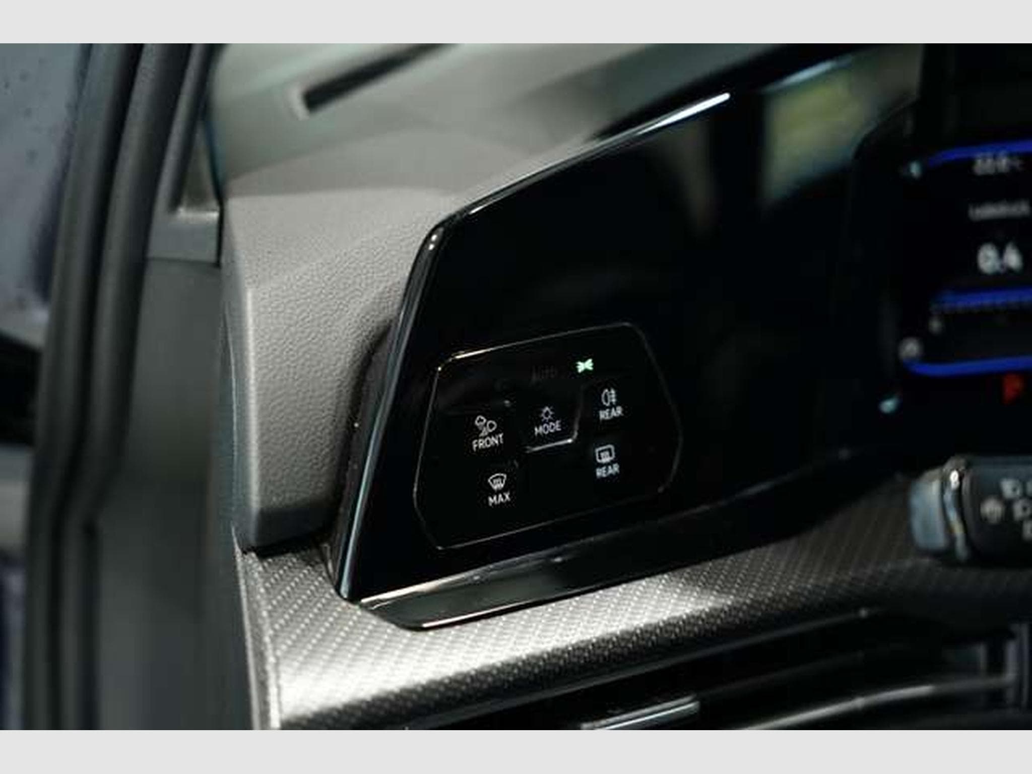VW Golf R 4M Performance *2.H *19 *AKRA *HUD *Pano (2021) - Photo 27